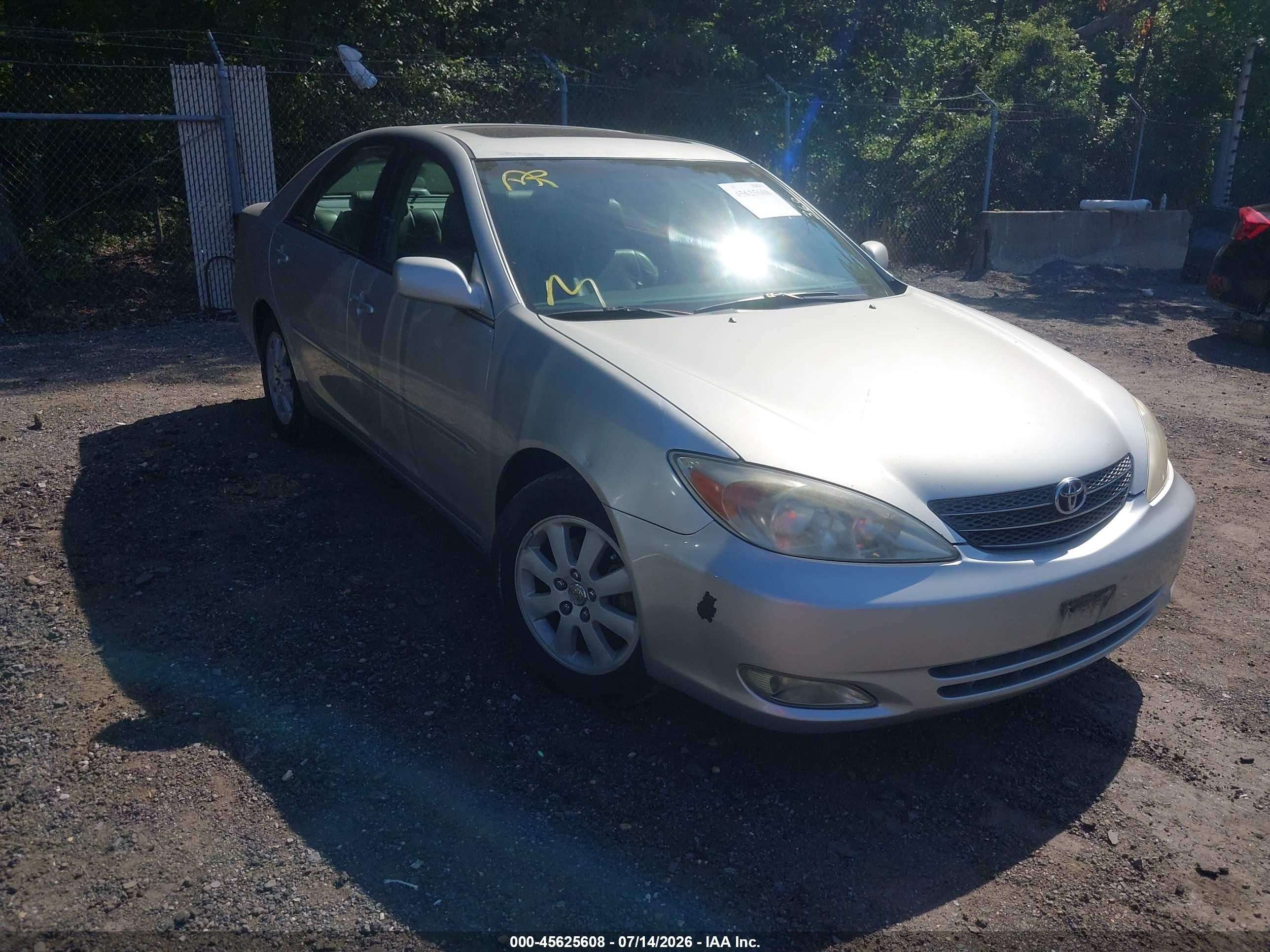 2004 Toyota Camry Xle V6 Silver vin: 4T1BF30K04U579883