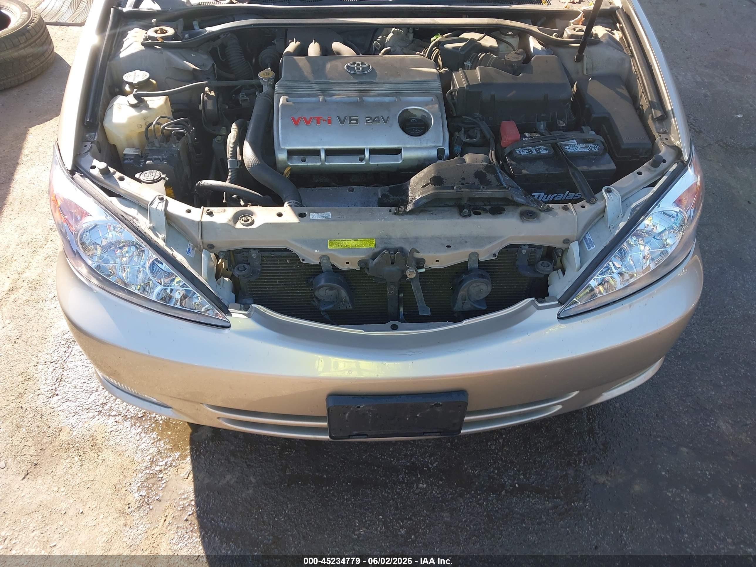 2004 Toyota Camry Xle V6 Золотой vin: 4T1BF30K04U582797