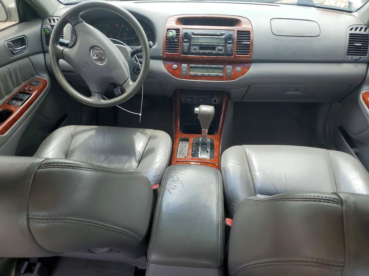 2004 Toyota Camry Xle V6 Silver vin: 4T1BF30K04U587580