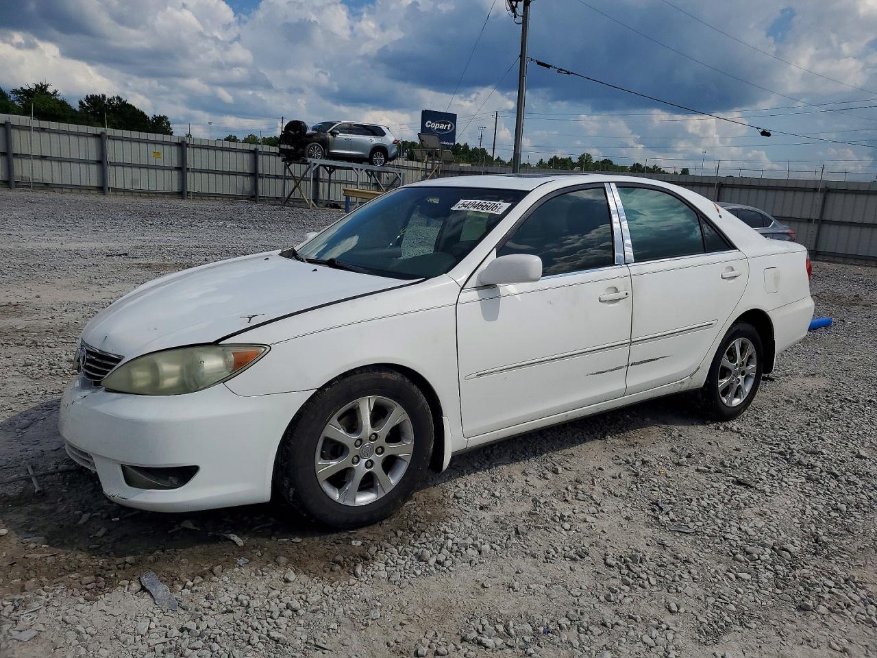 2005 Toyota Camry Xle V6 Белый vin: 4T1BF30K05U085637