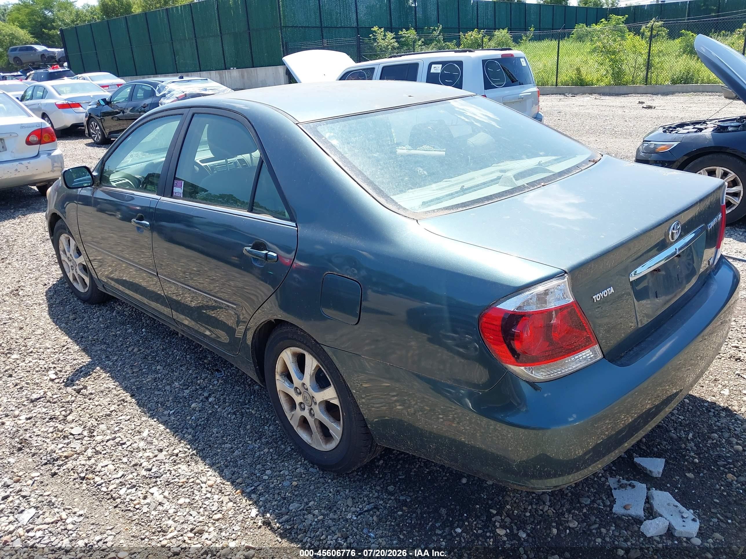 2005 Toyota Camry Xle V6 Зеленый vin: 4T1BF30K05U088442