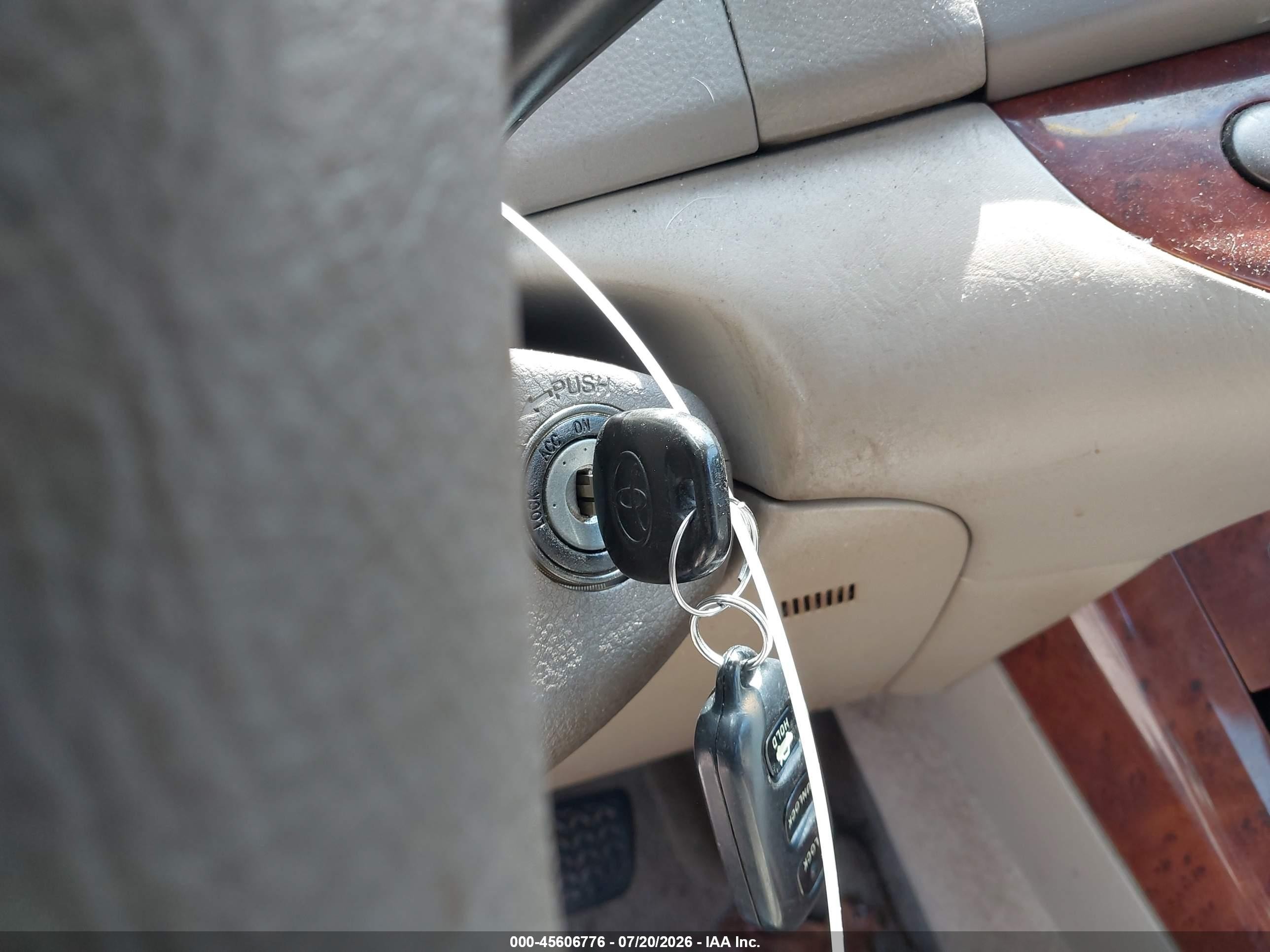 2005 Toyota Camry Xle V6 Зеленый vin: 4T1BF30K05U088442
