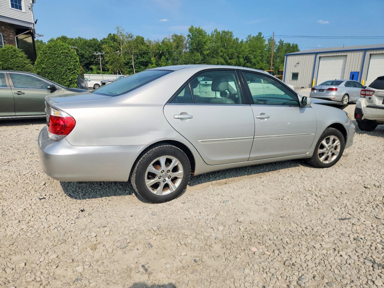 2005 Toyota Camry Xle V6 Серебряный vin: 4T1BF30K05U104736