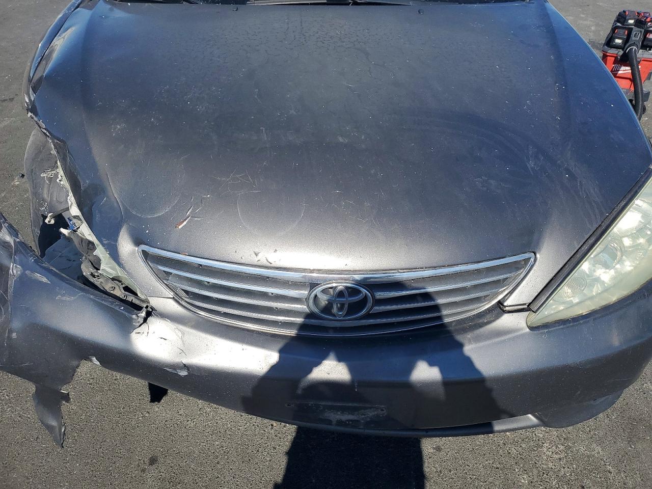 2005 Toyota Camry Xle V6 Gray vin: 4T1BF30K05U591291