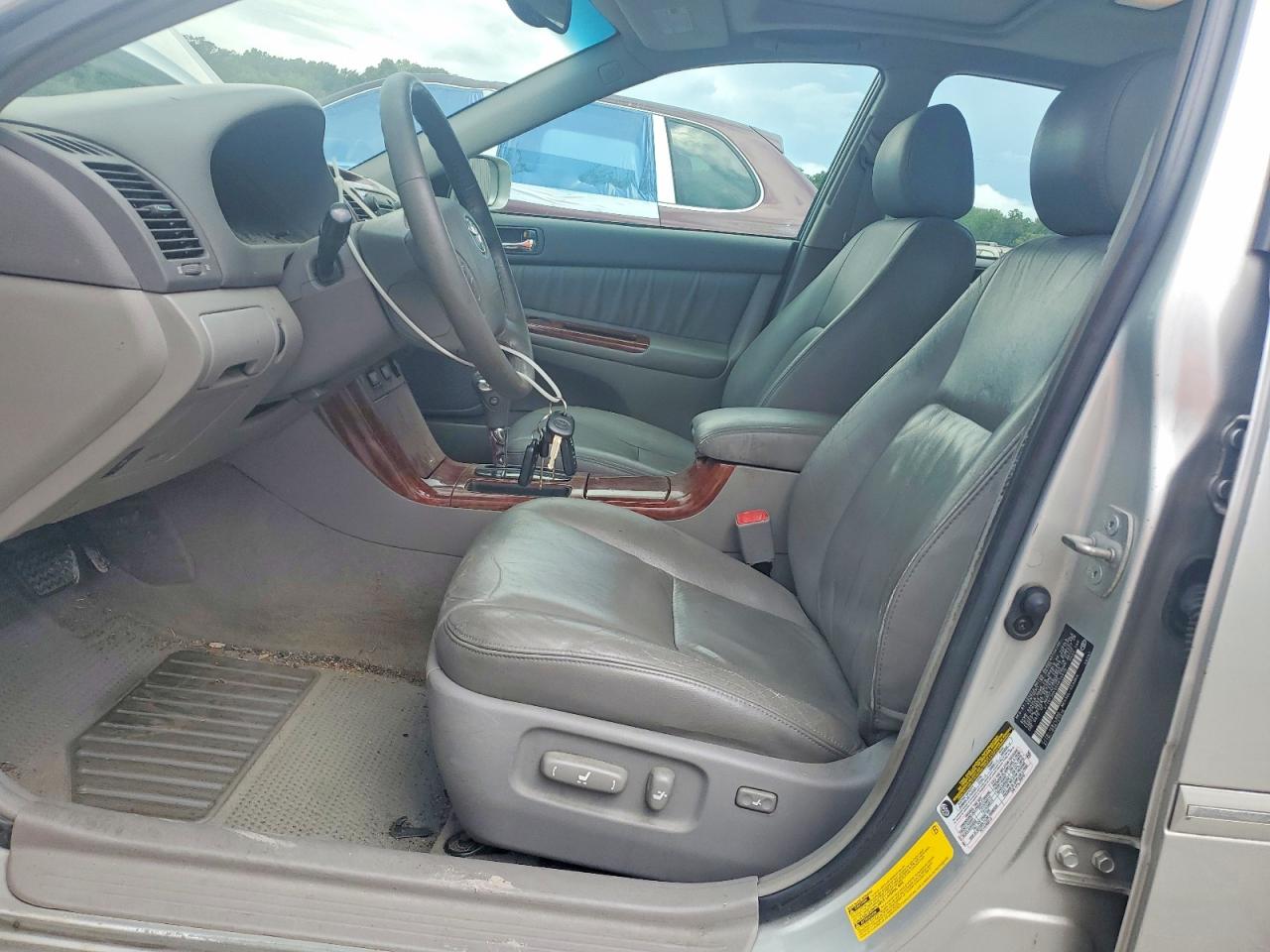 2005 Toyota Camry Xle V6 Silver vin: 4T1BF30K05U614410