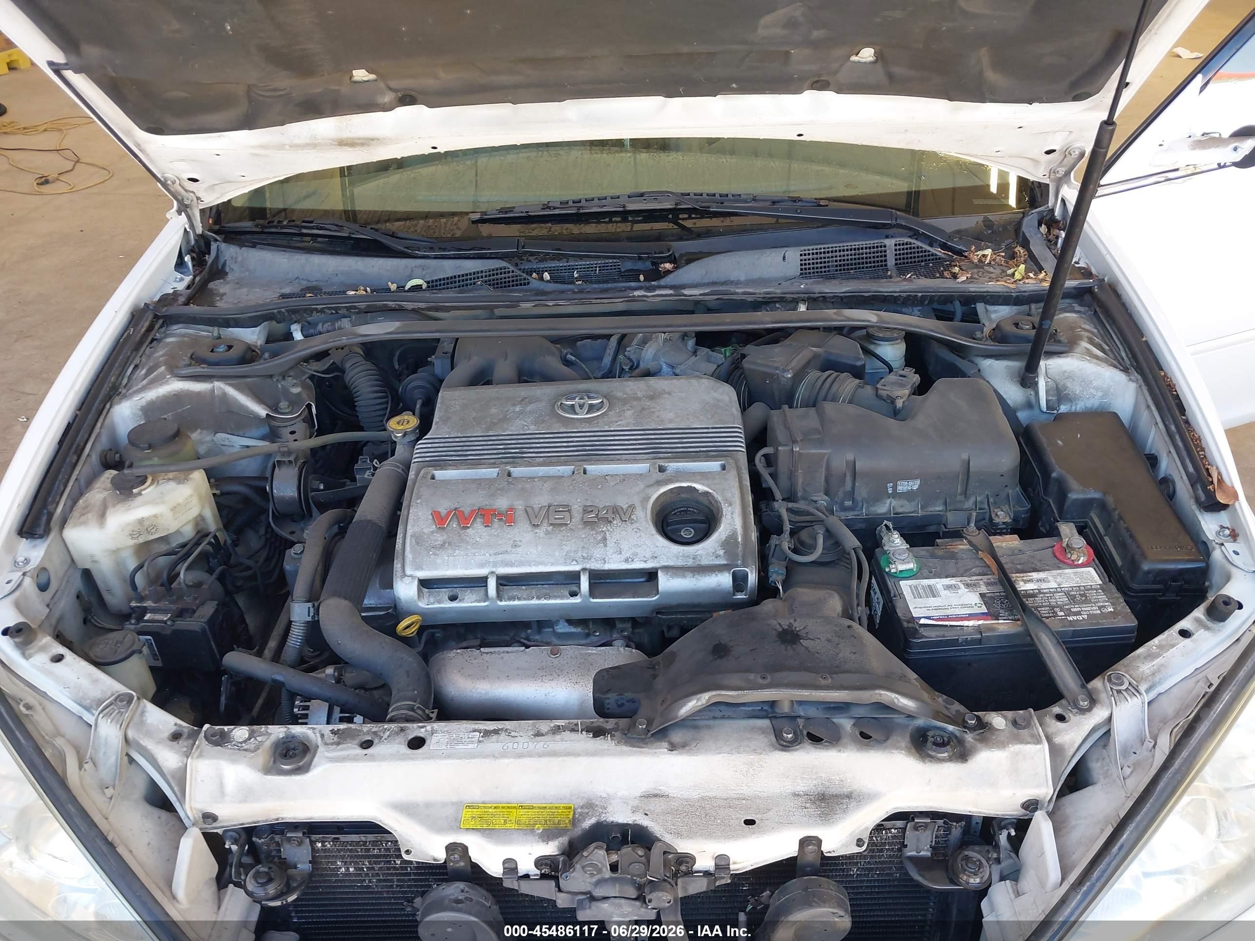 2005 Toyota Camry Le V6 White vin: 4T1BF30K05U614598