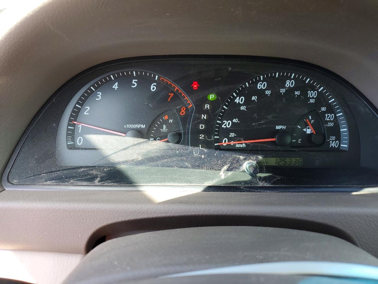 2002 Toyota Camry Le V6 Tan vin: 4T1BF30K12U023868