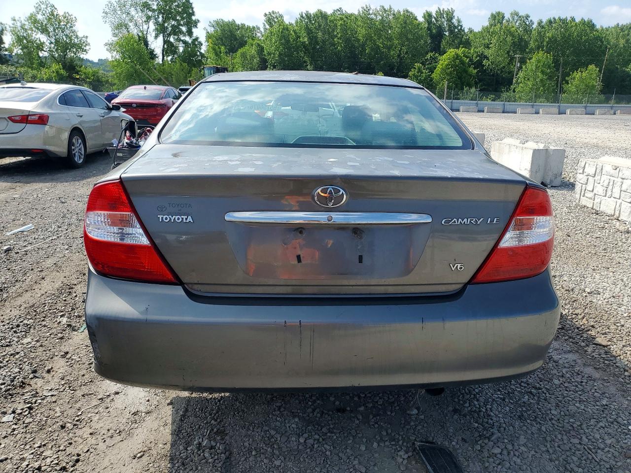 2002 Toyota Camry Le V6 Gray vin: 4T1BF30K12U512531