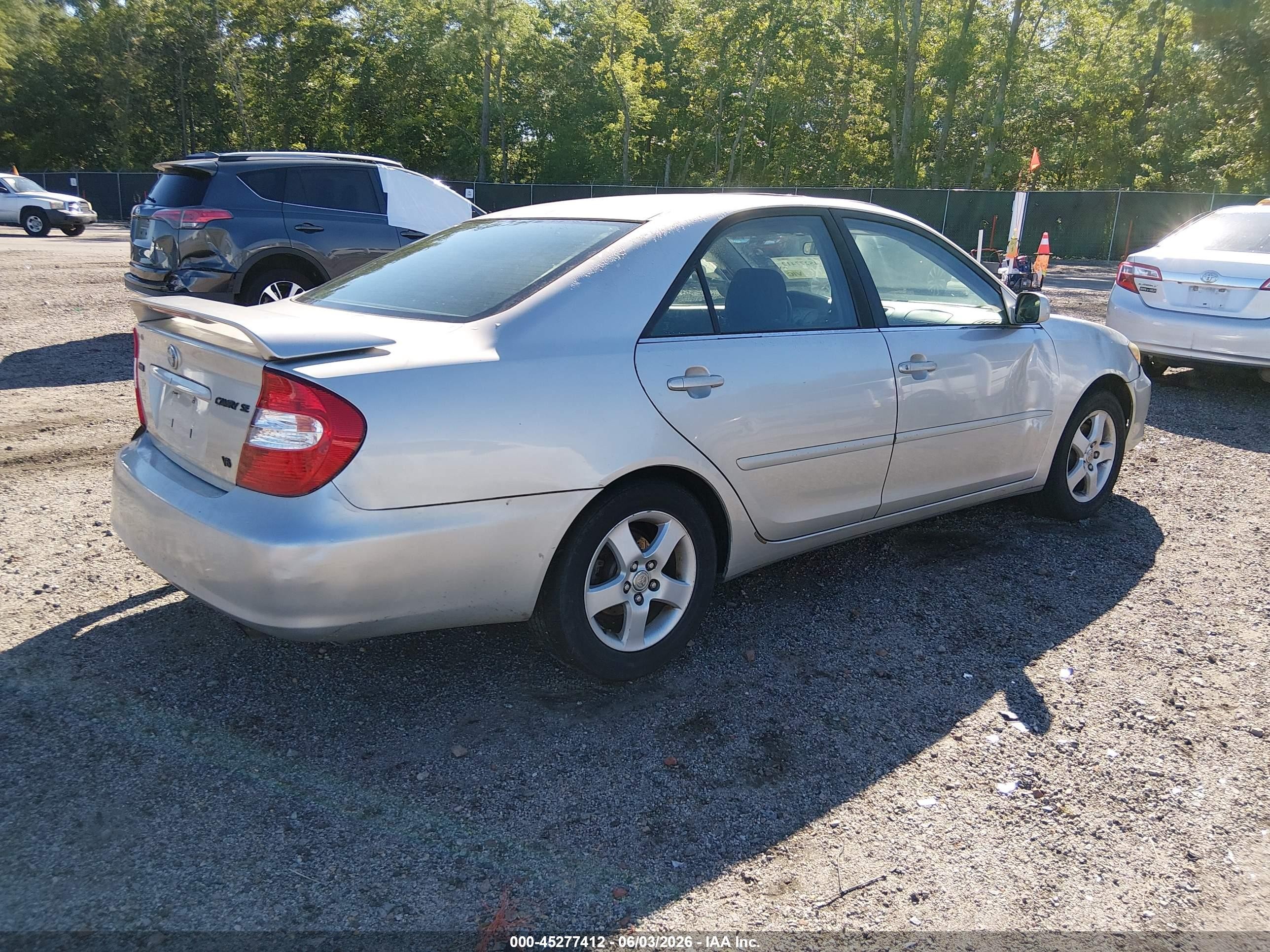 2003 Toyota Camry Se V6 Серебряный vin: 4T1BF30K13U547782
