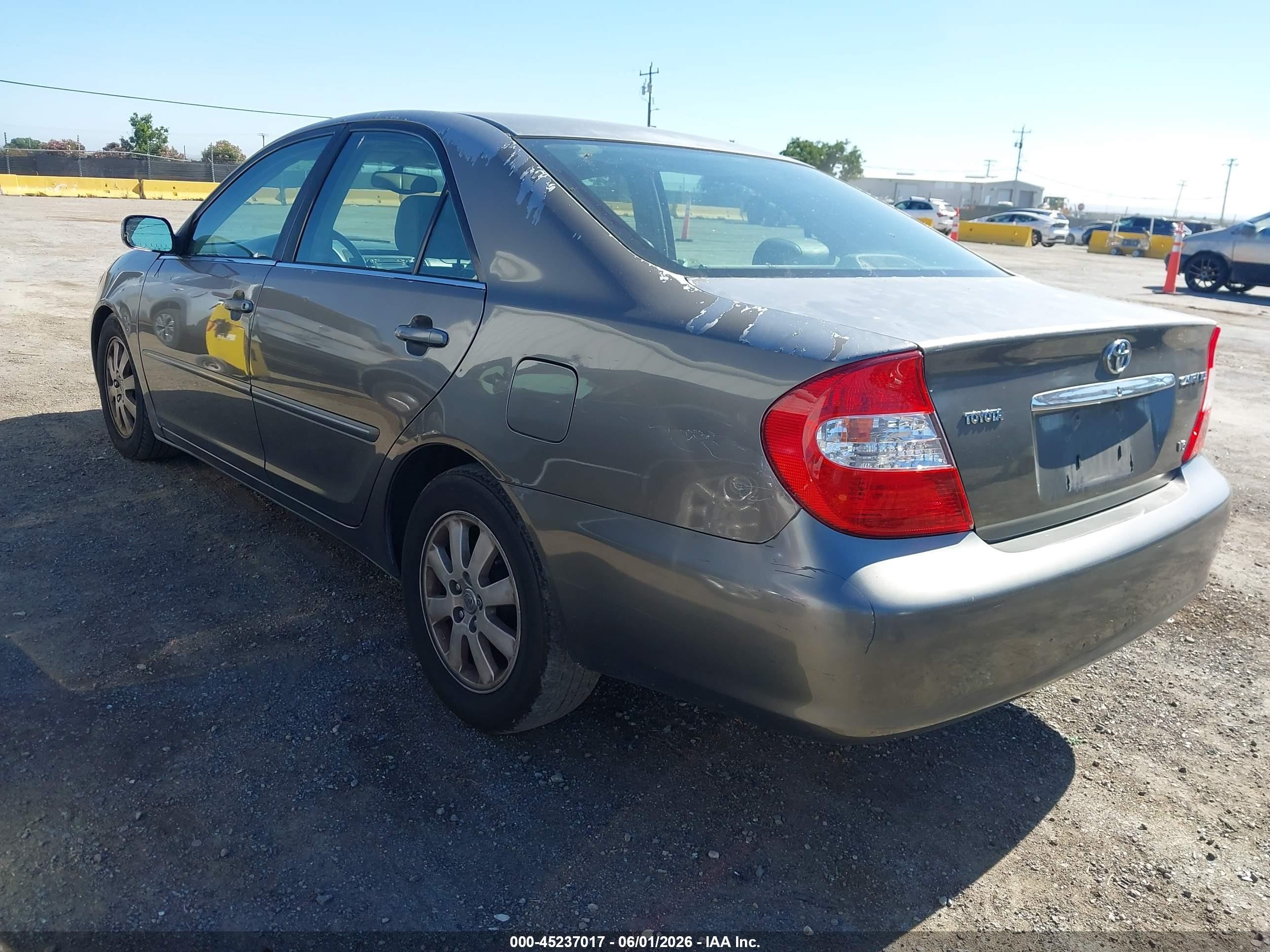 2003 Toyota Camry Xle V6 Gray vin: 4T1BF30K13U559365