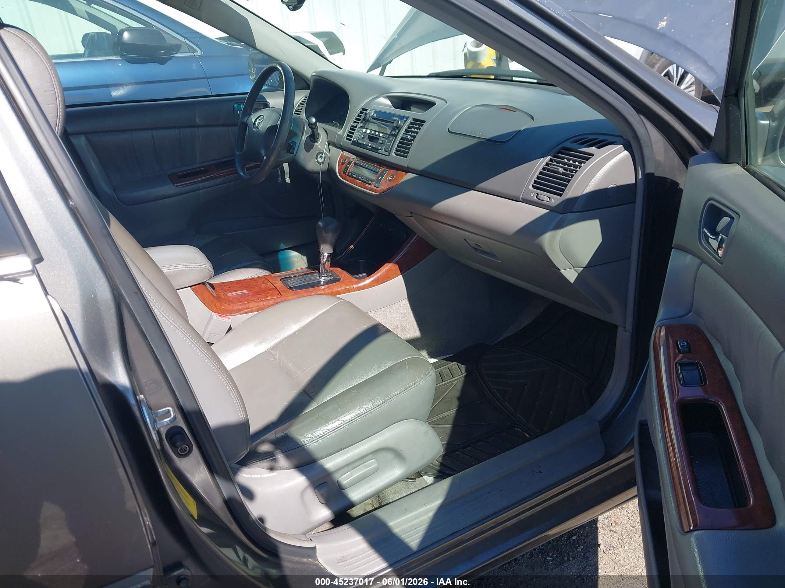 2003 Toyota Camry Xle V6 Gray vin: 4T1BF30K13U559365