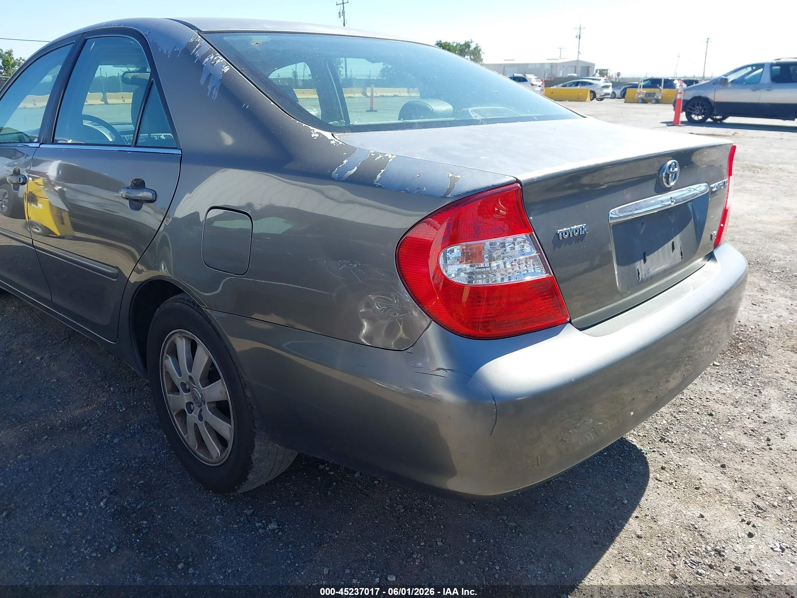 2003 Toyota Camry Xle V6 Gray vin: 4T1BF30K13U559365