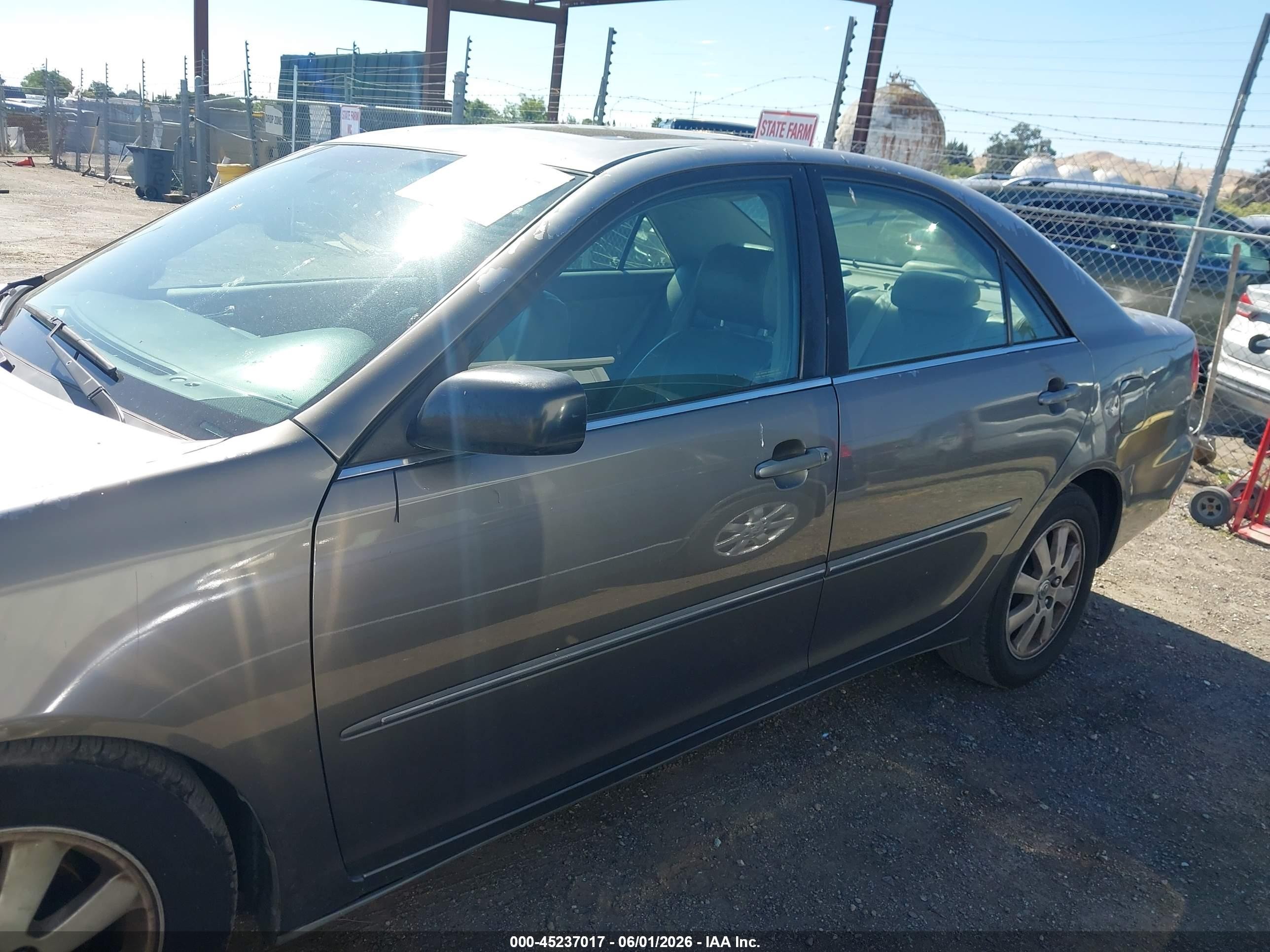 2003 Toyota Camry Xle V6 Gray vin: 4T1BF30K13U559365