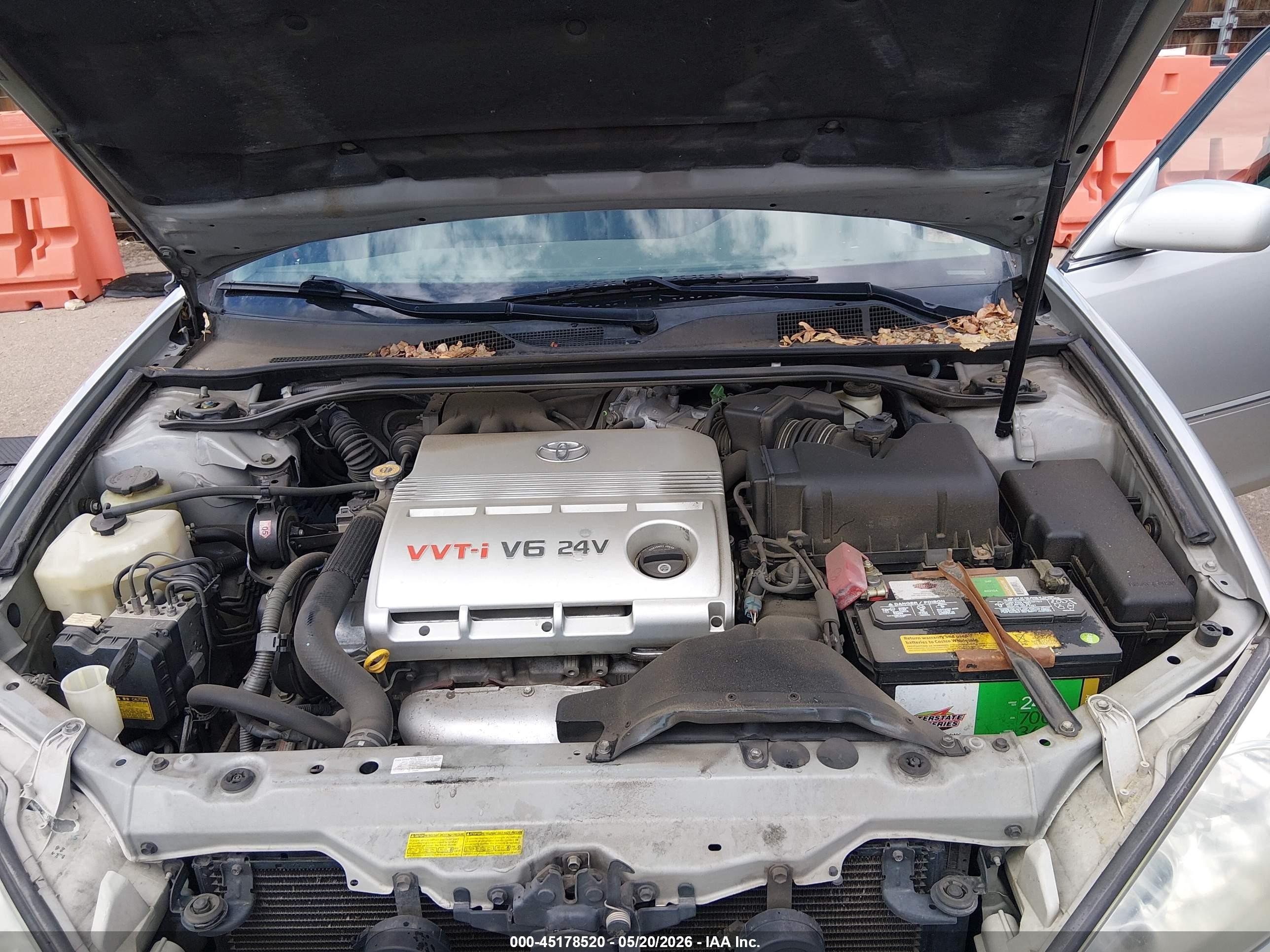 2004 Toyota Camry Xle V6 Silver vin: 4T1BF30K14U589869