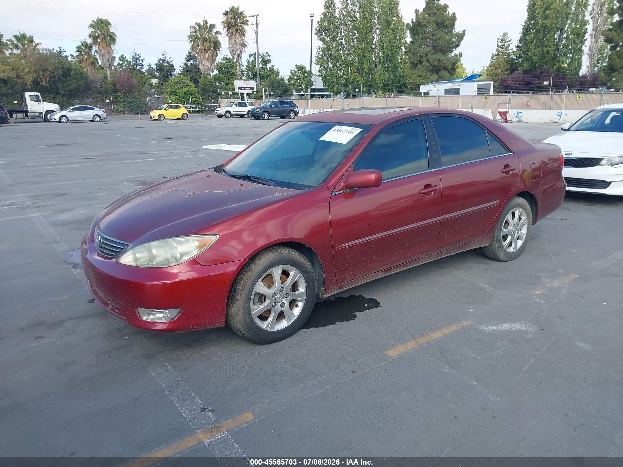 2005 Toyota Camry Xle V6 Red vin: 4T1BF30K15U095366