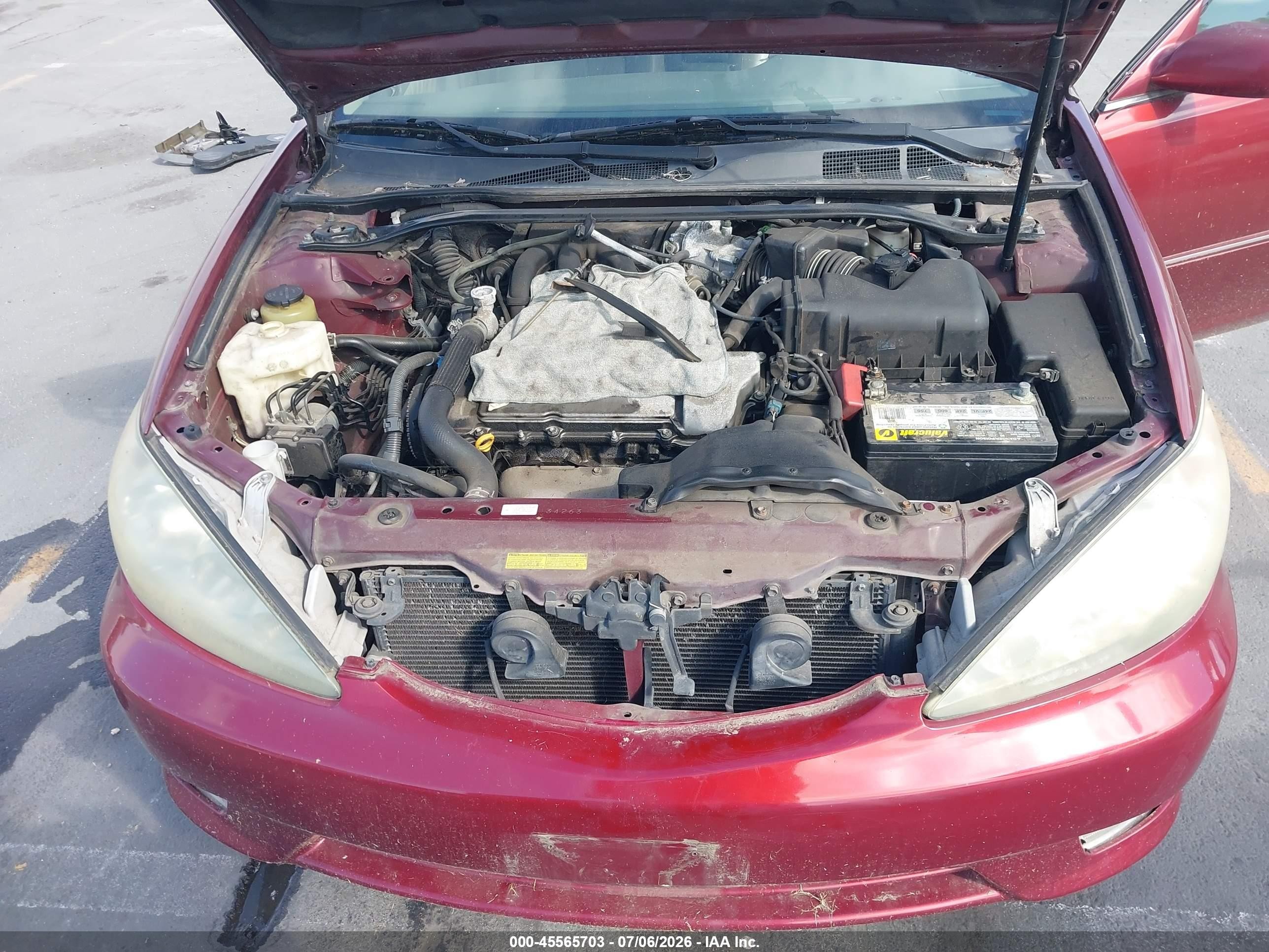 2005 Toyota Camry Xle V6 Red vin: 4T1BF30K15U095366