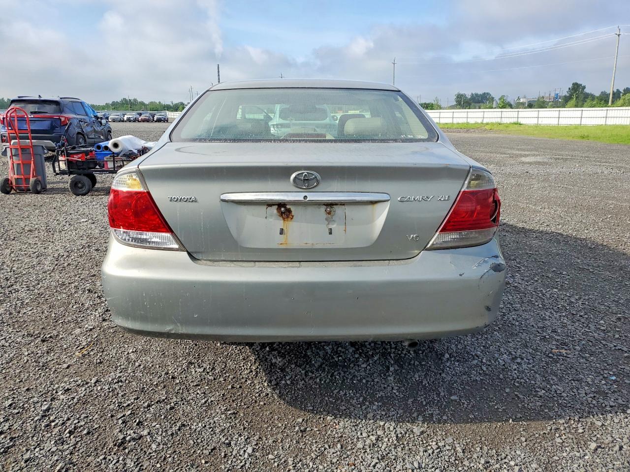 2005 Toyota Camry Le V6 Green vin: 4T1BF30K15U613007