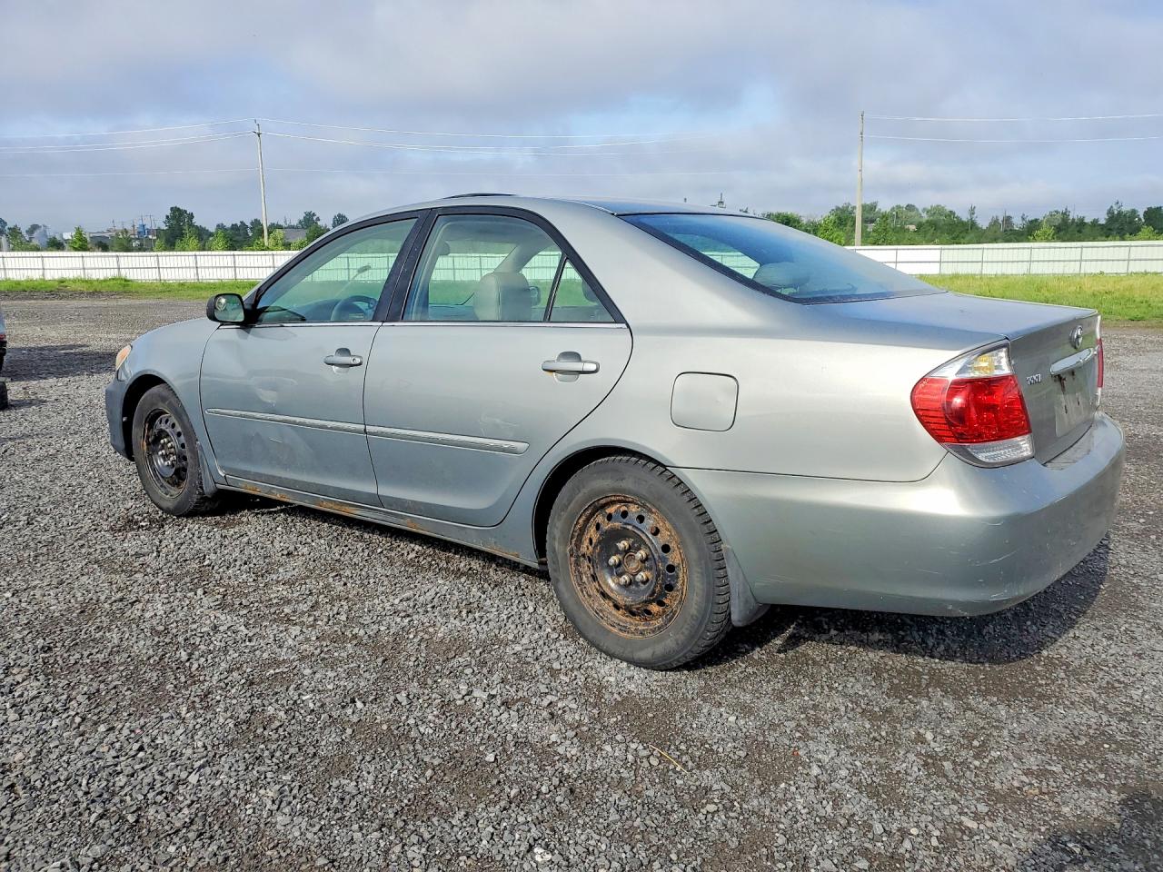 2005 Toyota Camry Le V6 Green vin: 4T1BF30K15U613007