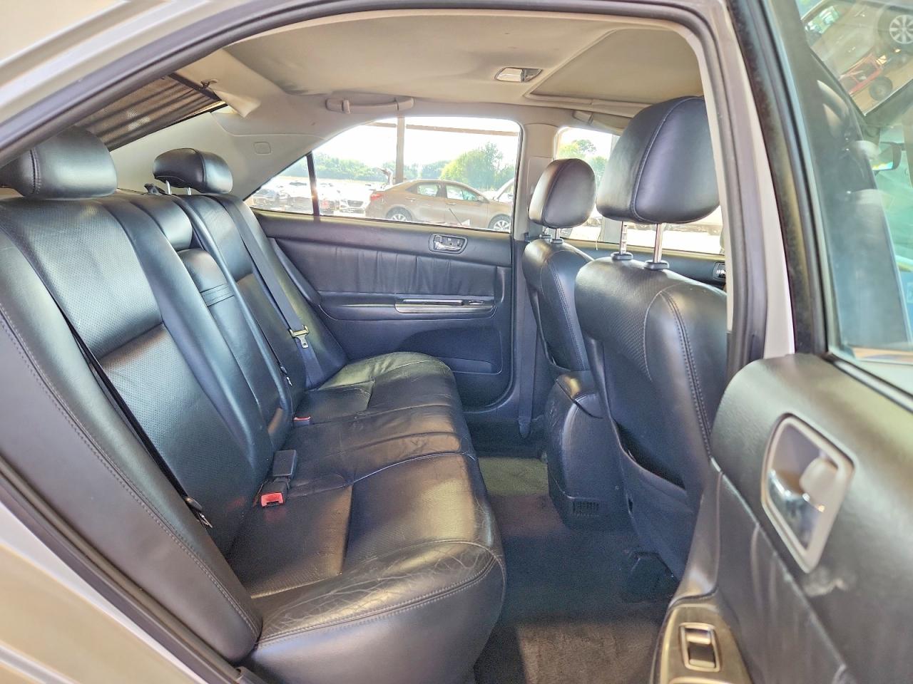 2002 Toyota Camry Se V6 Серебряный vin: 4T1BF30K22U002575