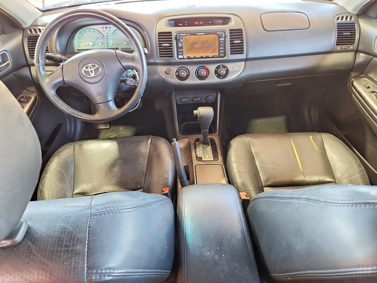 2002 Toyota Camry Se V6 Серебряный vin: 4T1BF30K22U002575