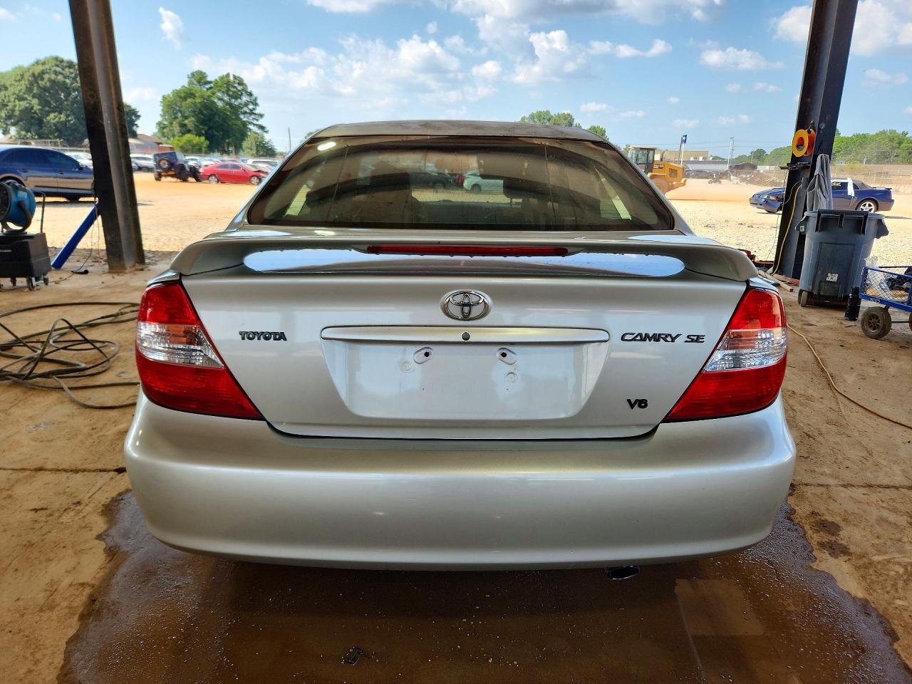 2002 Toyota Camry Se V6 Серебряный vin: 4T1BF30K22U002575