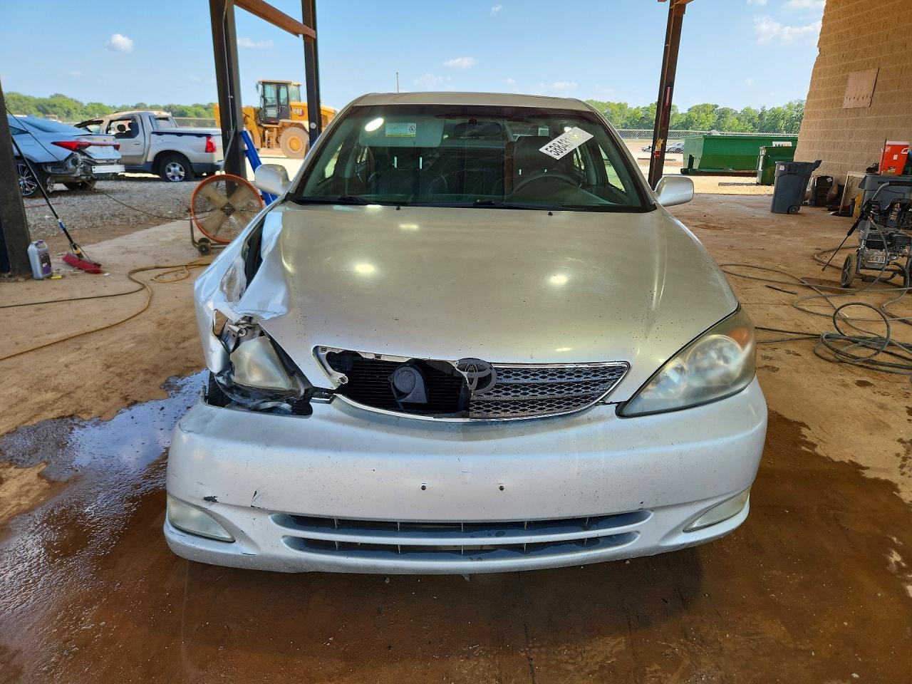 2002 Toyota Camry Se V6 Серебряный vin: 4T1BF30K22U002575