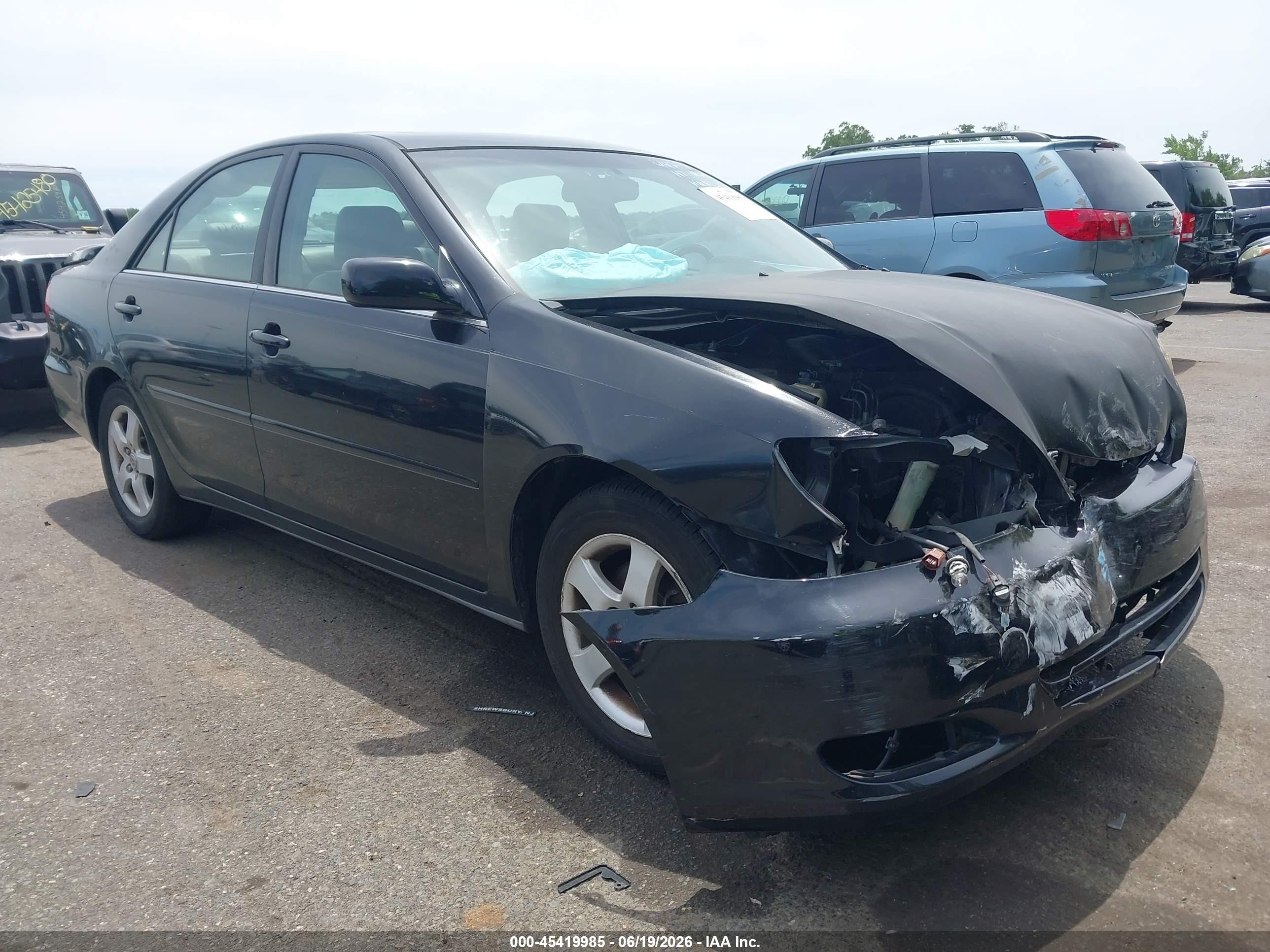 2002 Toyota Camry Se Черный vin: 4T1BF30K22U004827