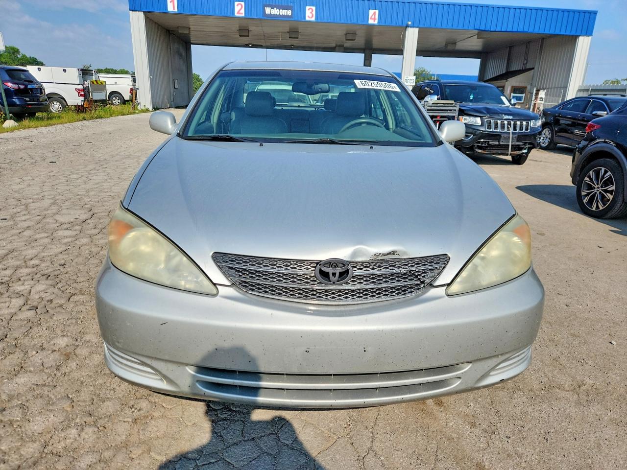 2002 Toyota Camry Xle V6 Silver vin: 4T1BF30K22U506639
