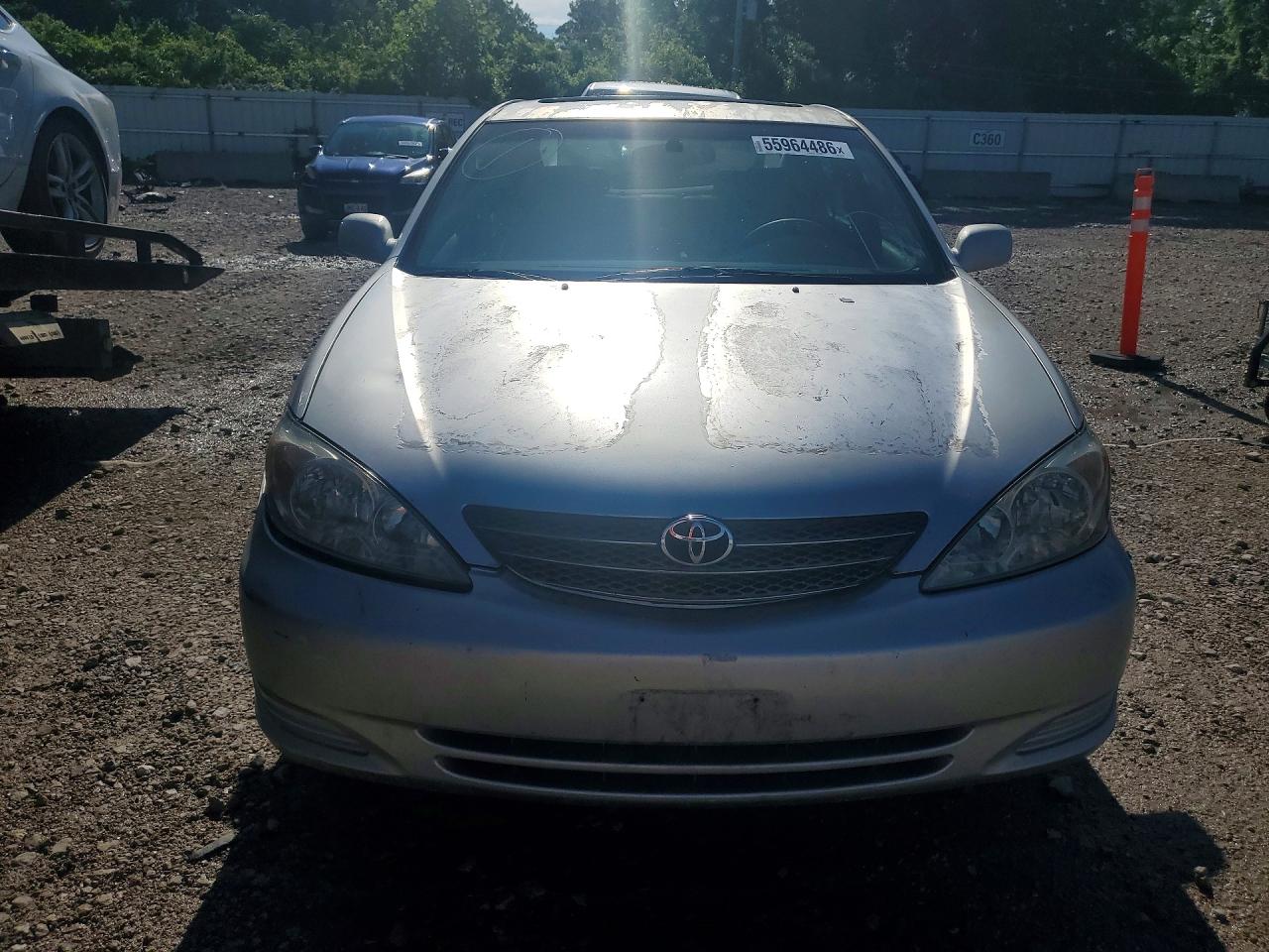2002 Toyota Camry Xle V6 Silver vin: 4T1BF30K22U513896