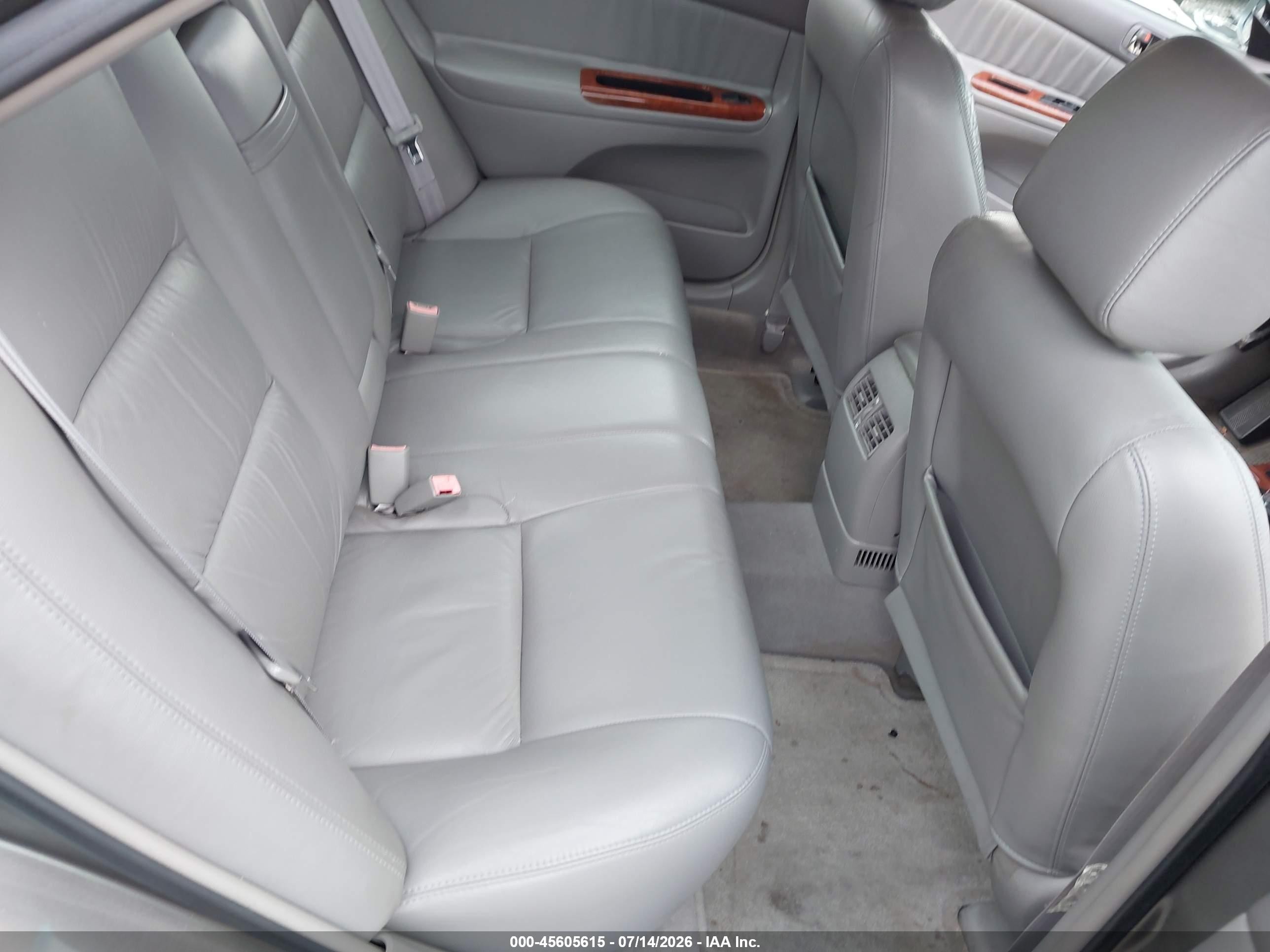 2002 Toyota Camry Xle Gray vin: 4T1BF30K22U523876