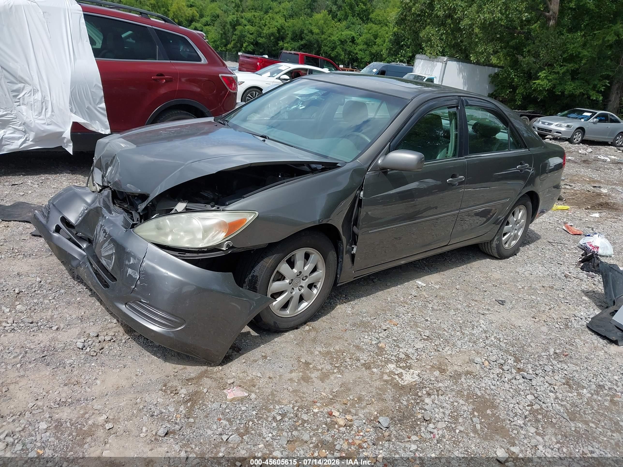 2002 Toyota Camry Xle Gray vin: 4T1BF30K22U523876