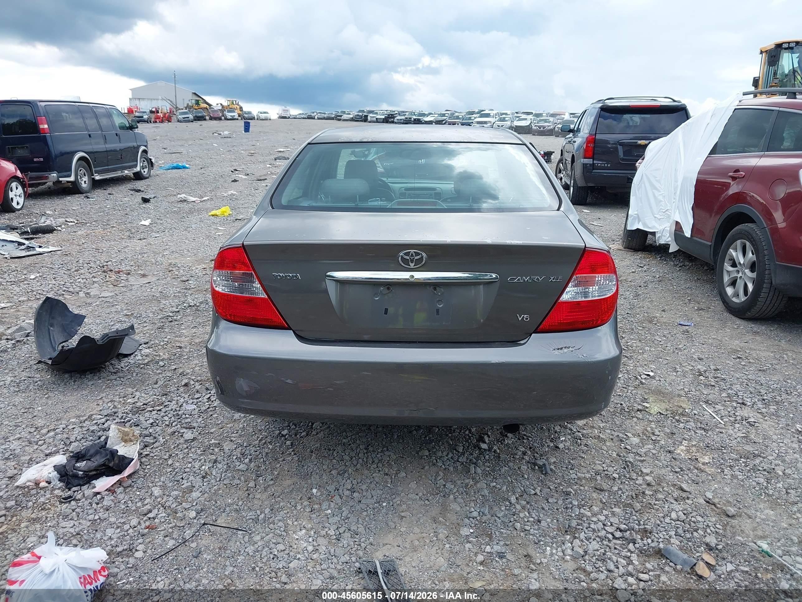 2002 Toyota Camry Xle Gray vin: 4T1BF30K22U523876