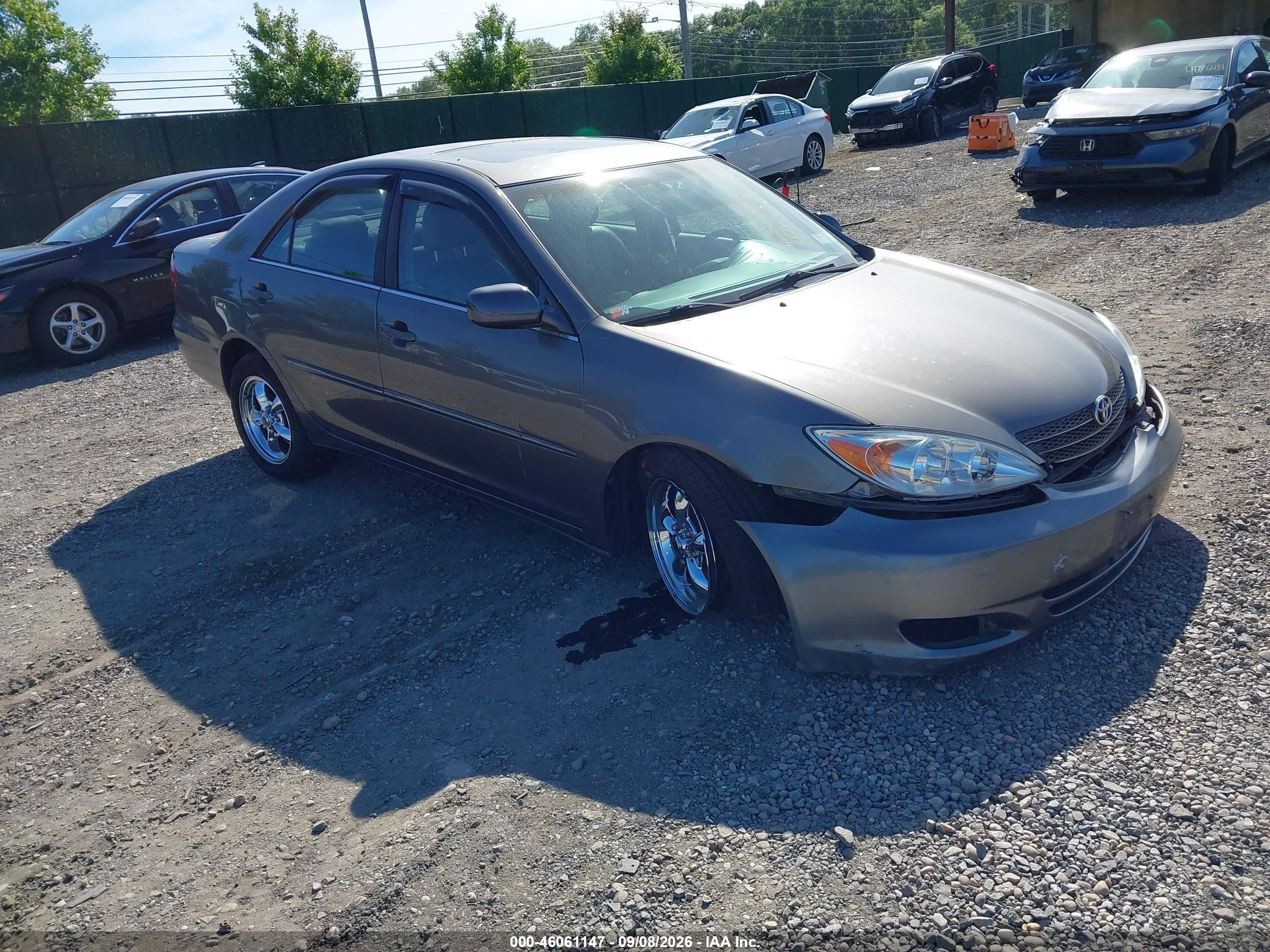 2004 Toyota Camry Xle V6 Beige vin: 4T1BF30K24U571672