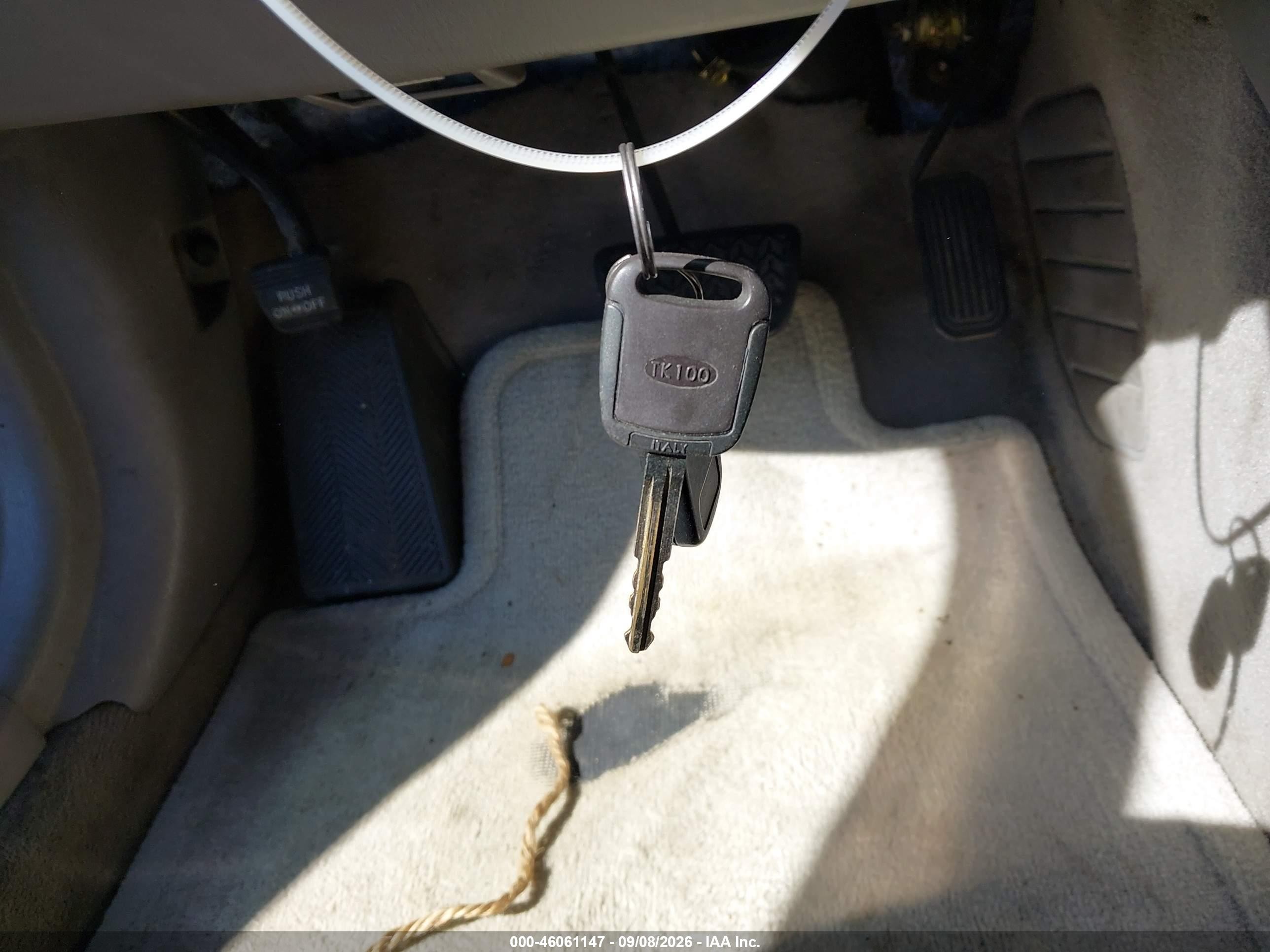 2004 Toyota Camry Xle V6 Beige vin: 4T1BF30K24U571672