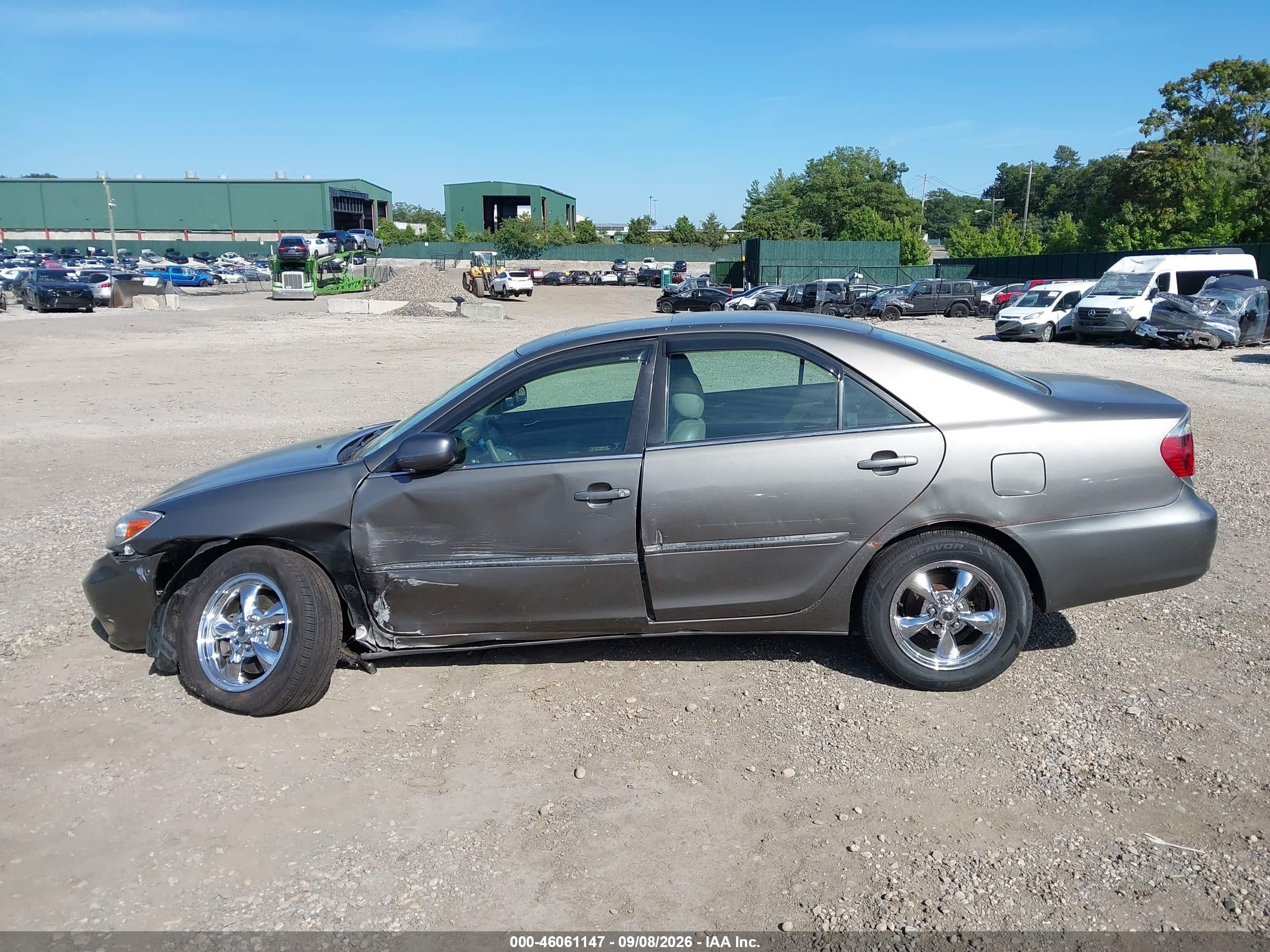 2004 Toyota Camry Xle V6 Beige vin: 4T1BF30K24U571672