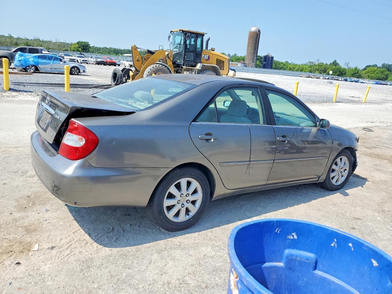 2004 Toyota Camry Xle V6 Tan vin: 4T1BF30K24U584714
