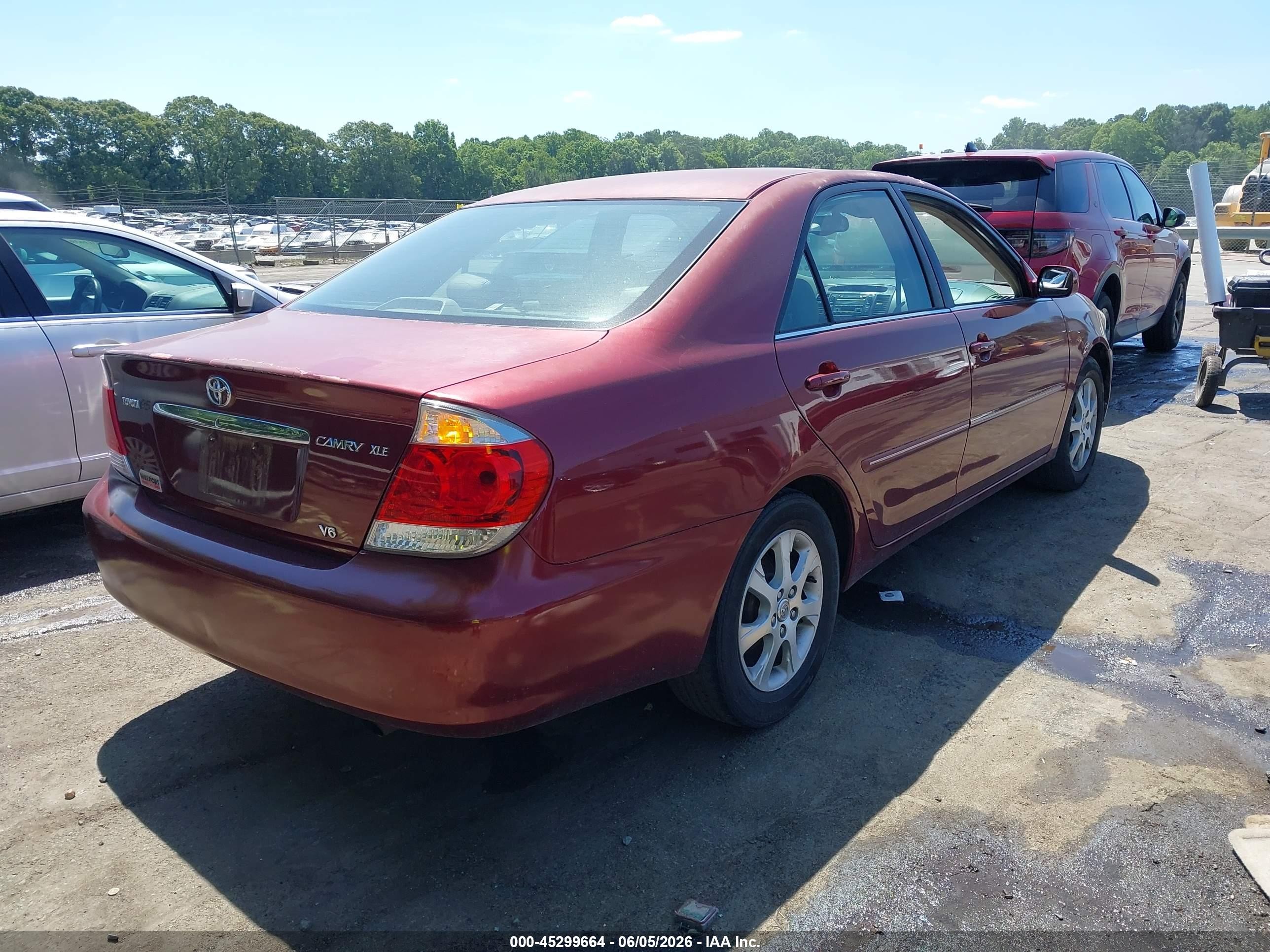 2005 Toyota Camry Xle V6 Red vin: 4T1BF30K25U105371