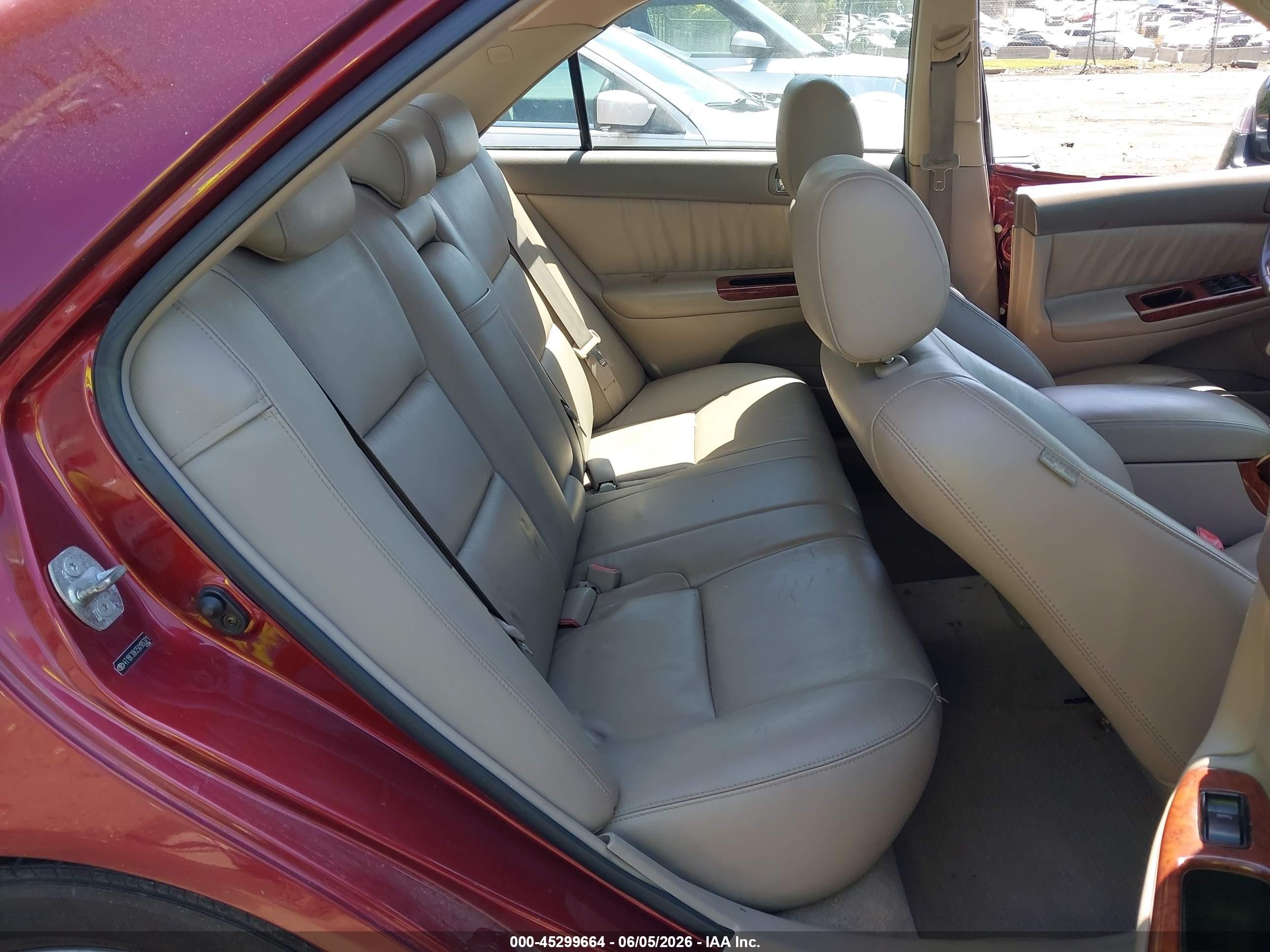 2005 Toyota Camry Xle V6 Red vin: 4T1BF30K25U105371