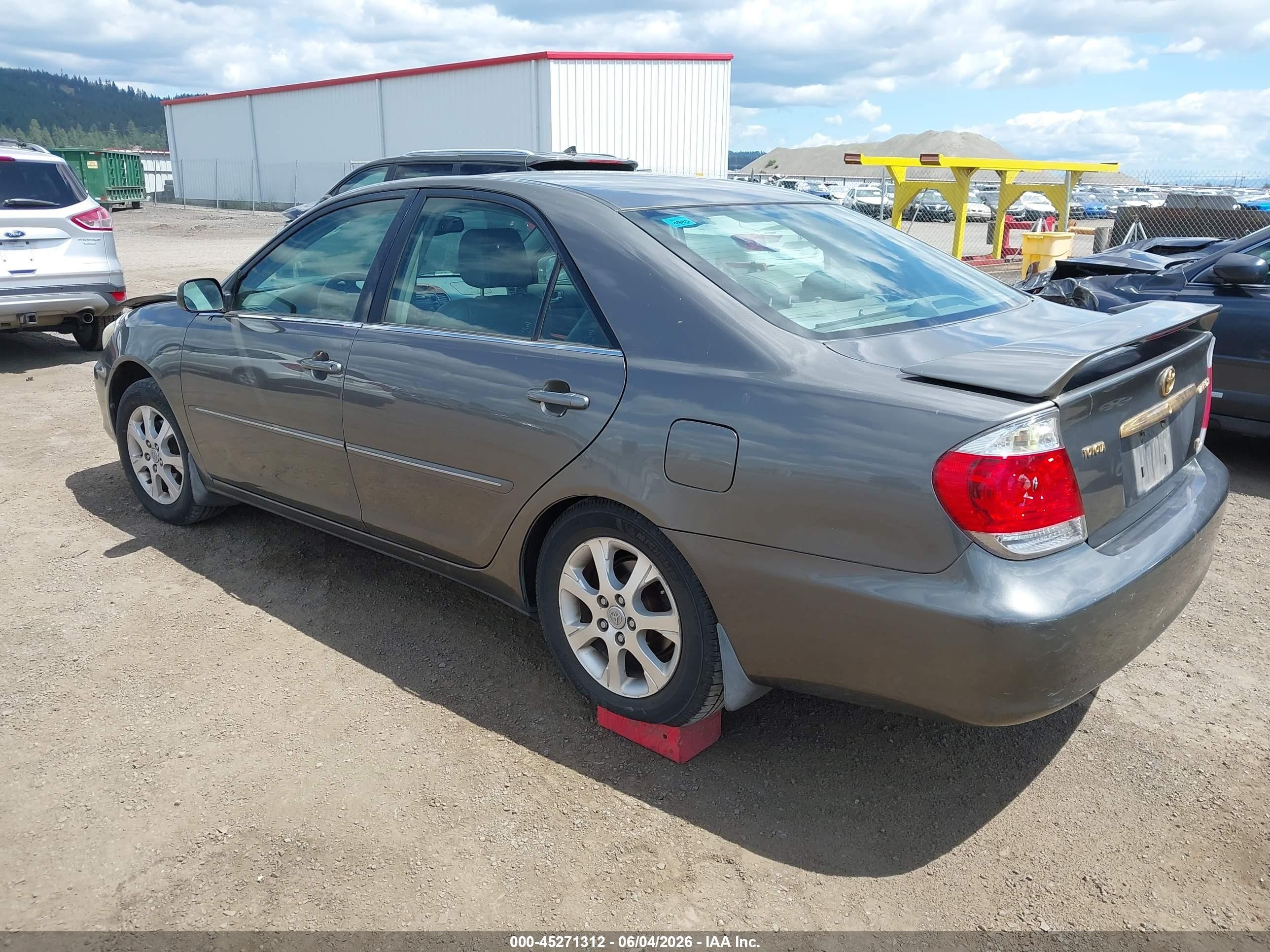 2005 Toyota Camry Xle V6 Серый vin: 4T1BF30K25U597285