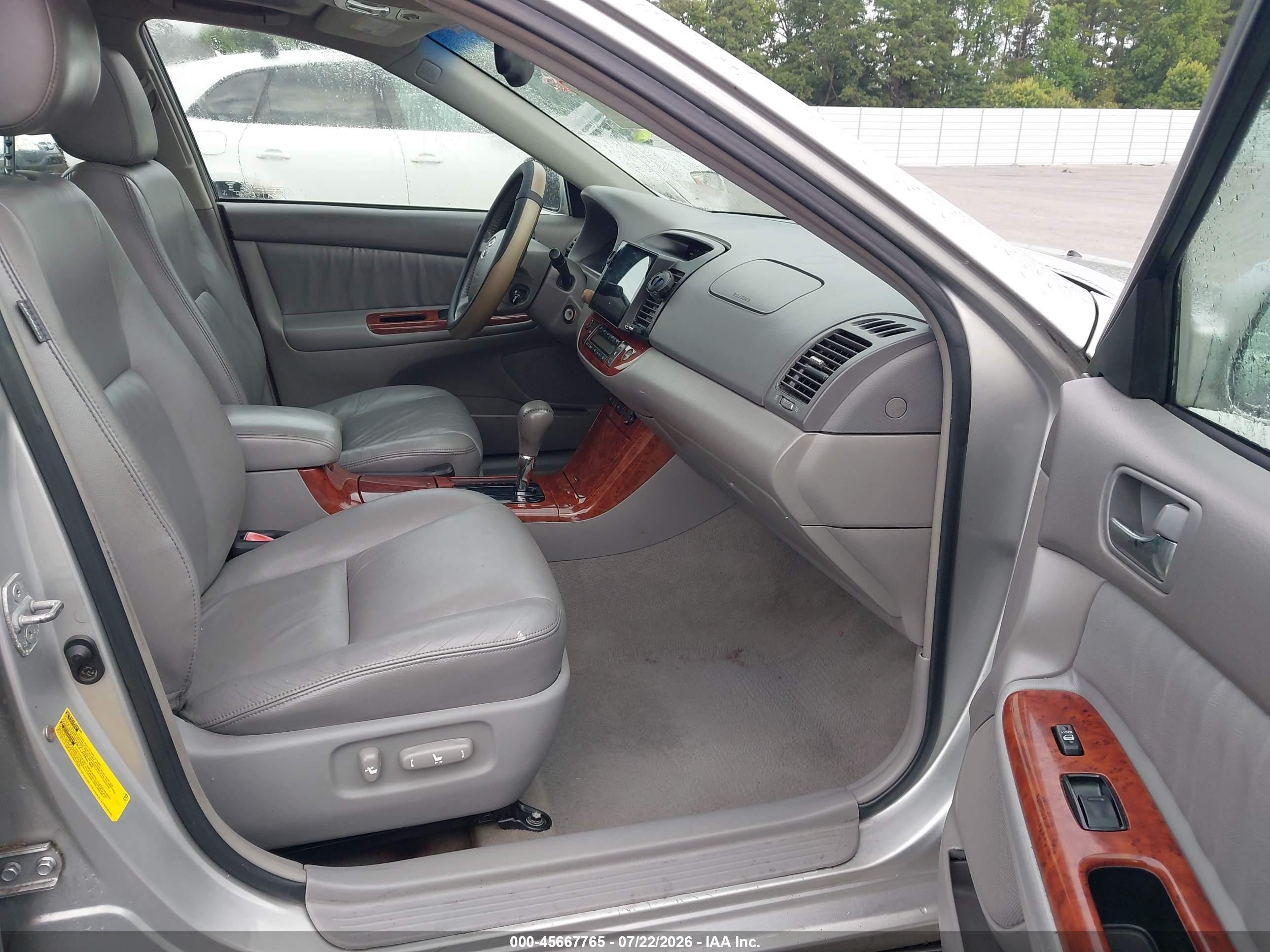 2005 Toyota Camry Xle V6 Silver vin: 4T1BF30K25U611119
