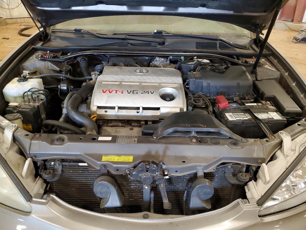 2005 Toyota Camry Xle V6 Silver vin: 4T1BF30K25U618829