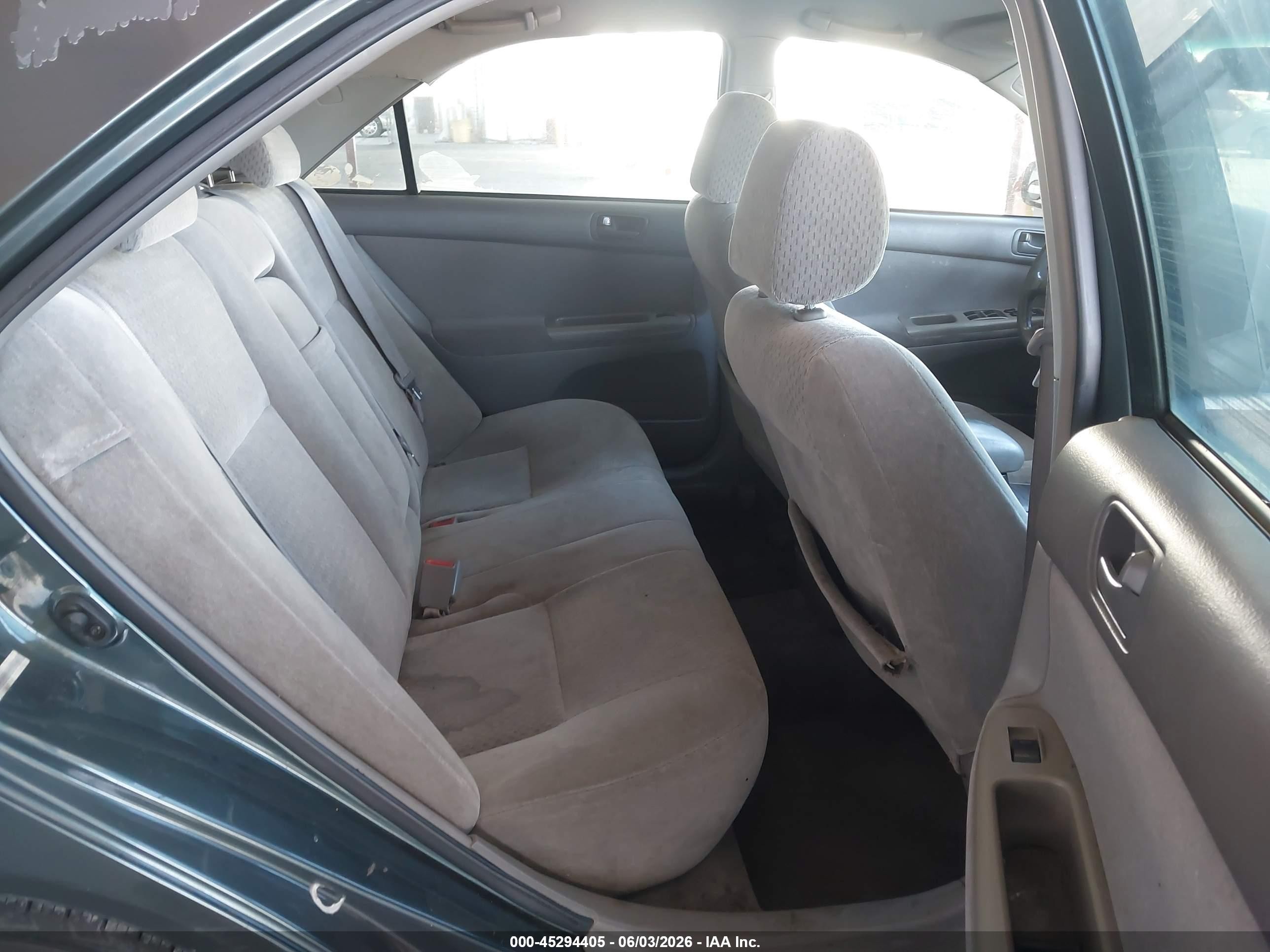 2003 Toyota Camry Le V6 Green vin: 4T1BF30K33U553065