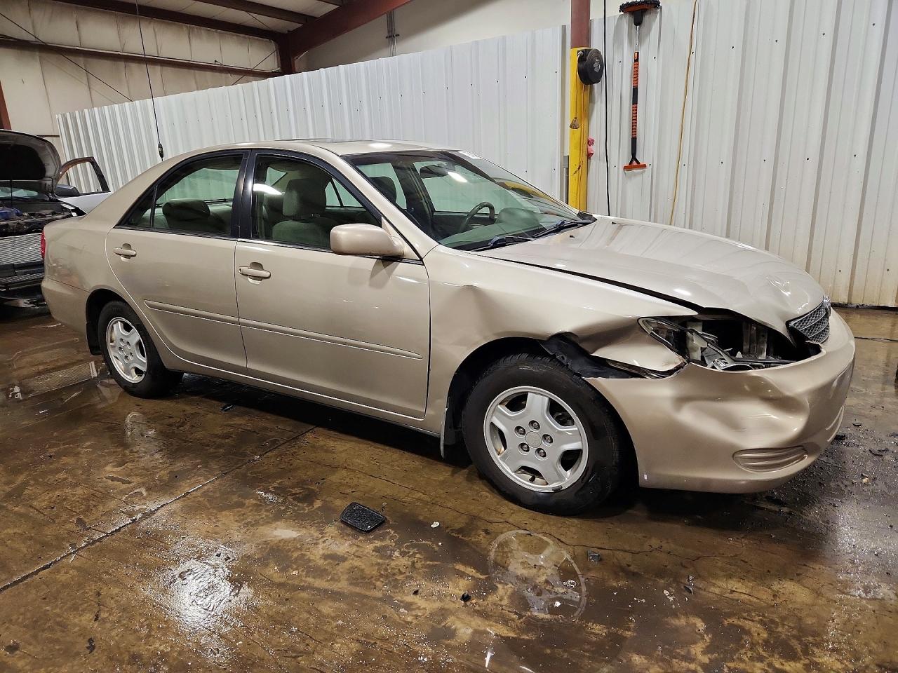 2003 Toyota Camry Le V6 Beige vin: 4T1BF30K33U565720
