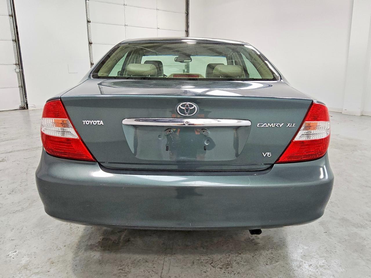 2004 Toyota Camry Xle V6 Green vin: 4T1BF30K34U074176