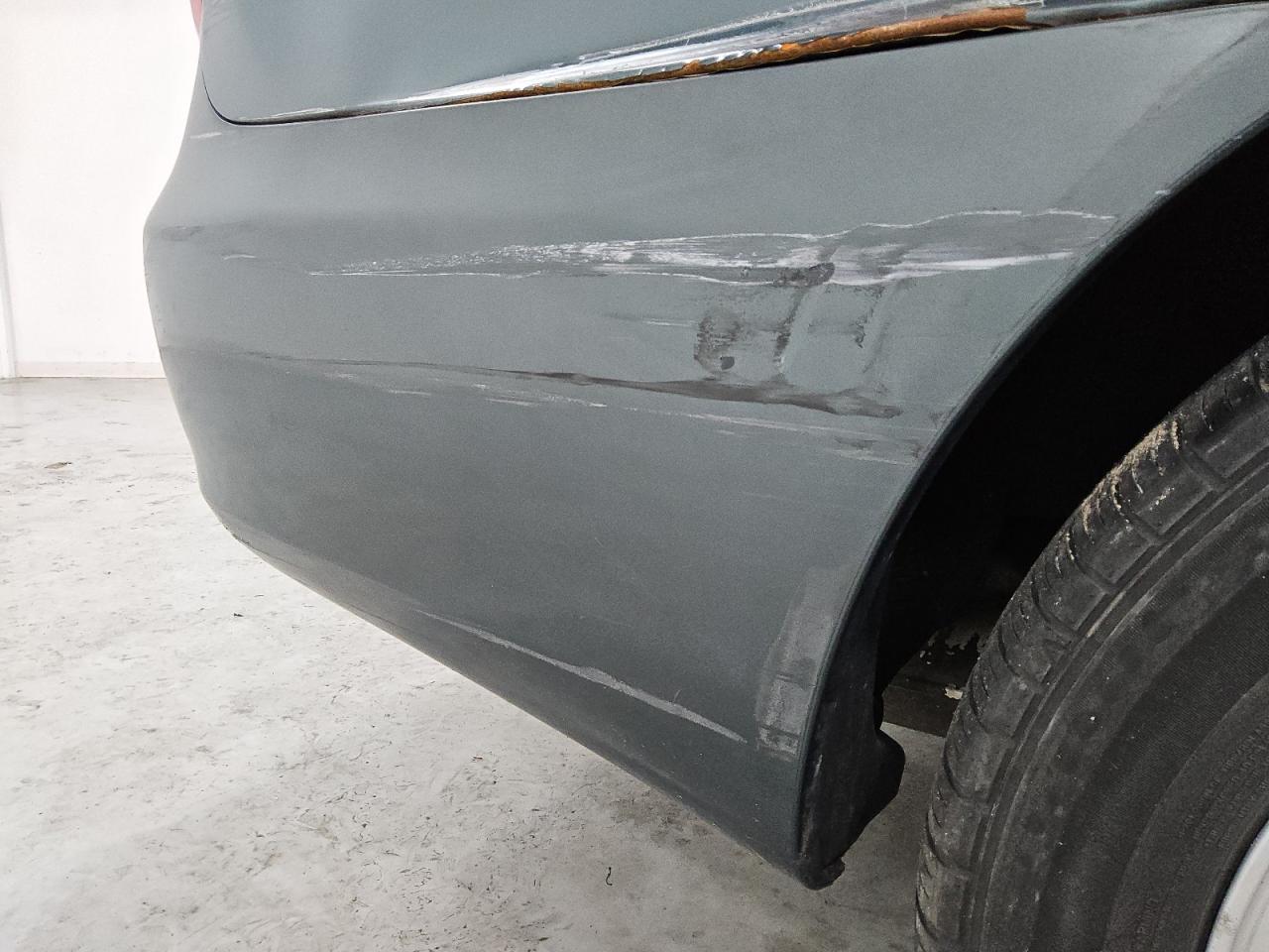 2004 Toyota Camry Xle V6 Green vin: 4T1BF30K34U074176 Damage: Rear Bumper/Cover, Scraped, > 12 Inches