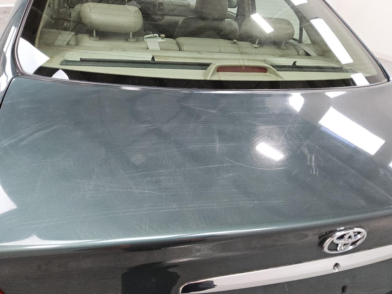 2004 Toyota Camry Xle V6 Green vin: 4T1BF30K34U074176 Damage: Deck Lid, Heavy Scratch, > 12 Inches