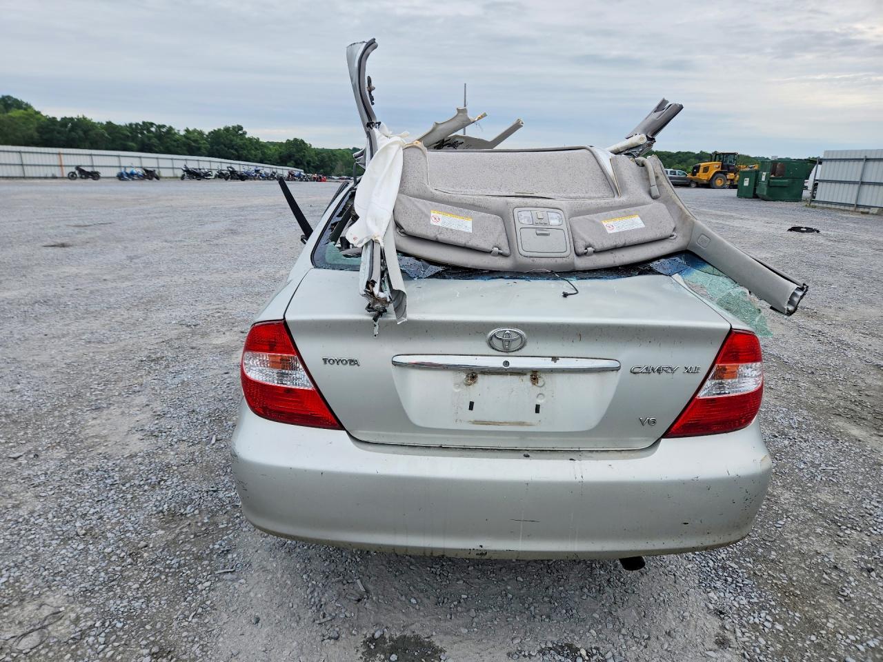 2003 Toyota Camry Xle V6 Silver vin: 4T1BF30K43U558694