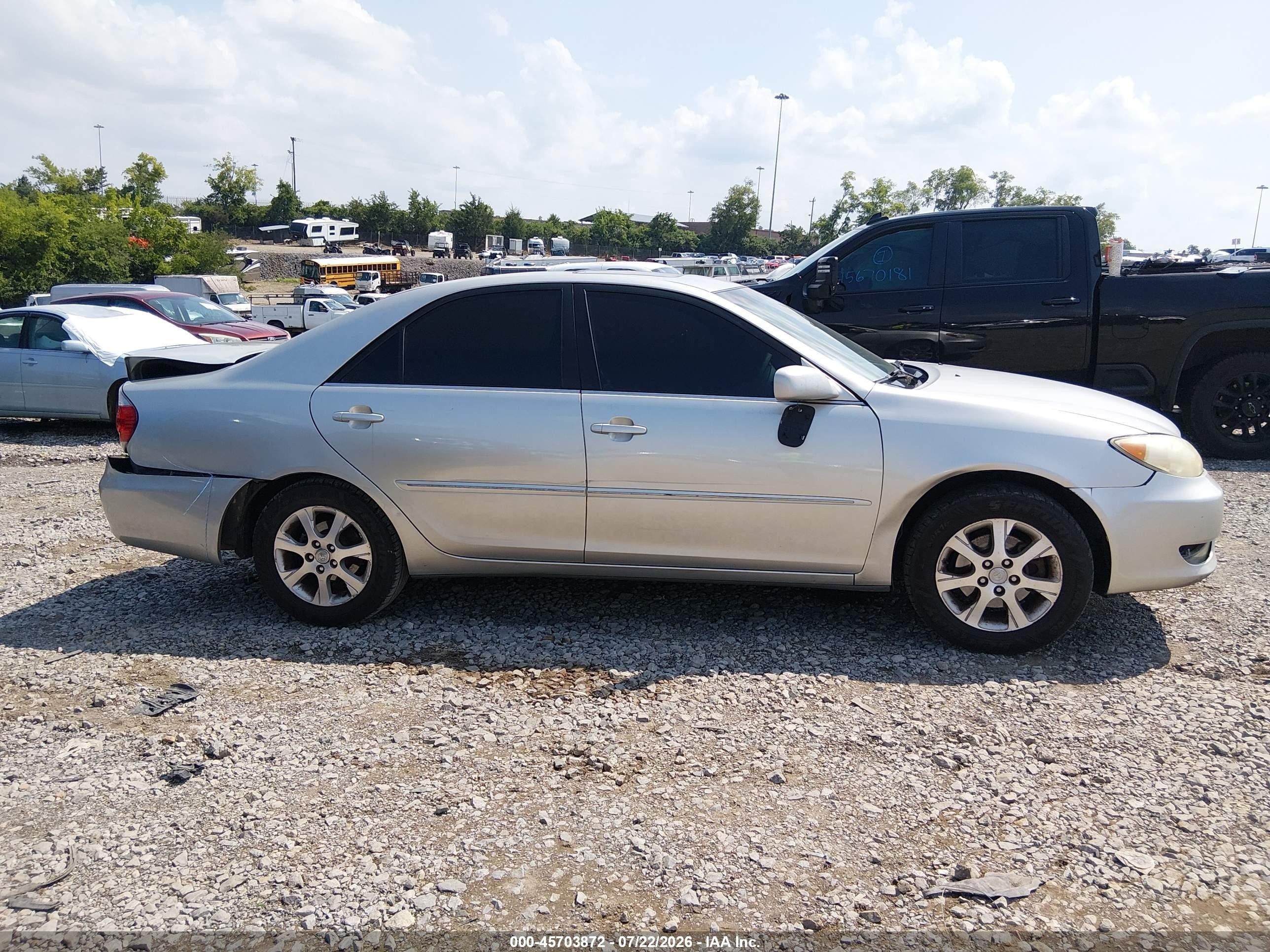 2005 Toyota Camry Xle V6 Silver vin: 4T1BF30K45U086175
