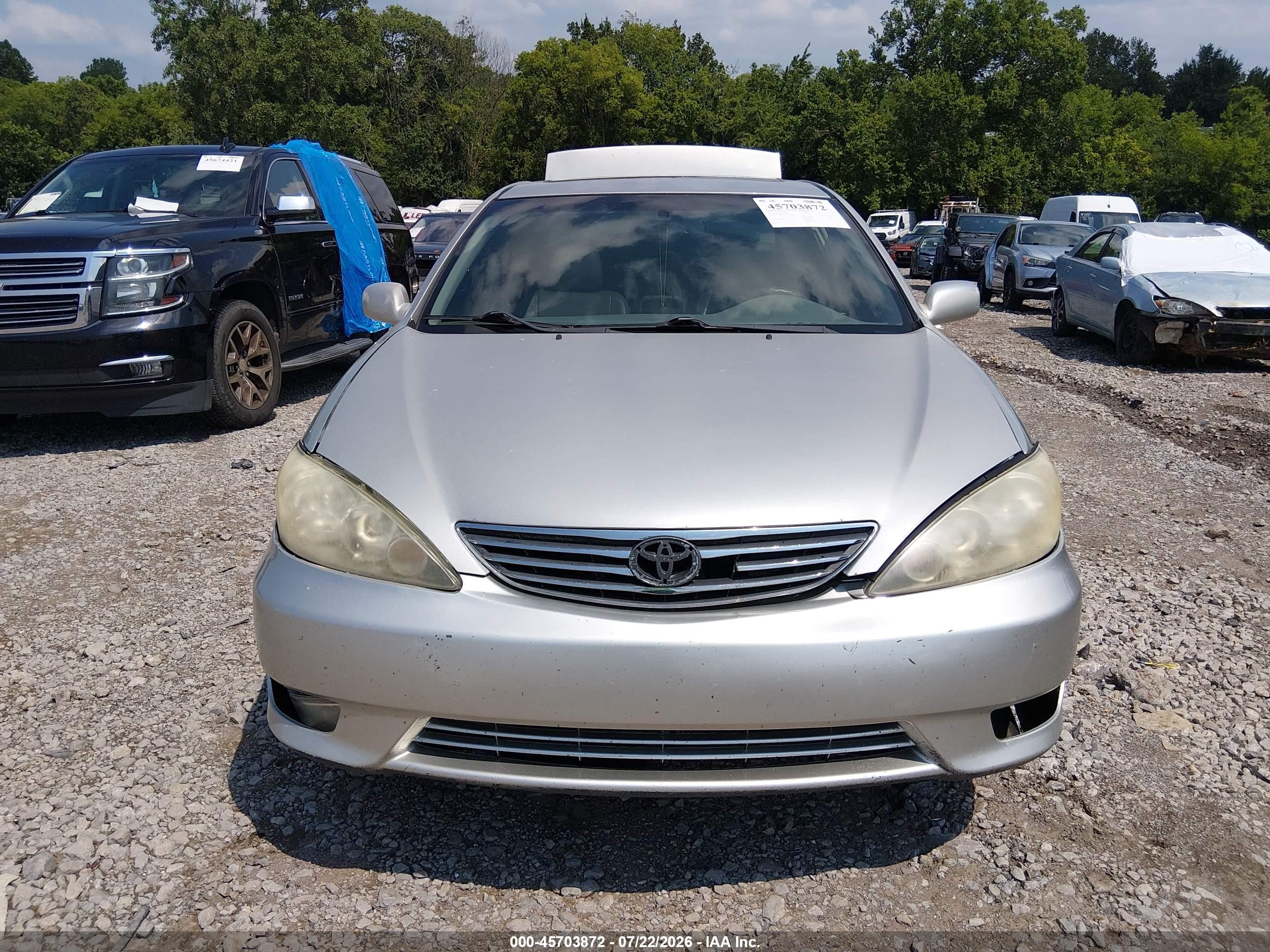 2005 Toyota Camry Xle V6 Silver vin: 4T1BF30K45U086175