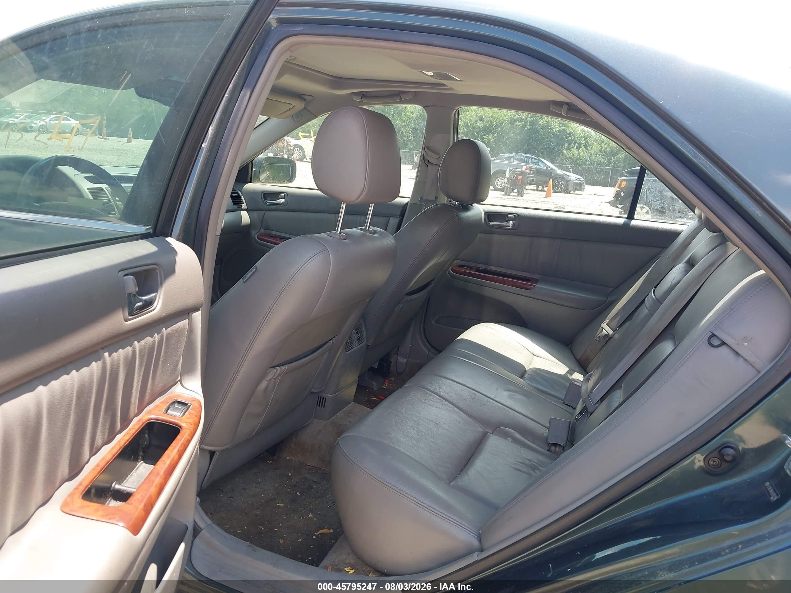 2005 Toyota Camry Xle V6 Зеленый vin: 4T1BF30K45U095216